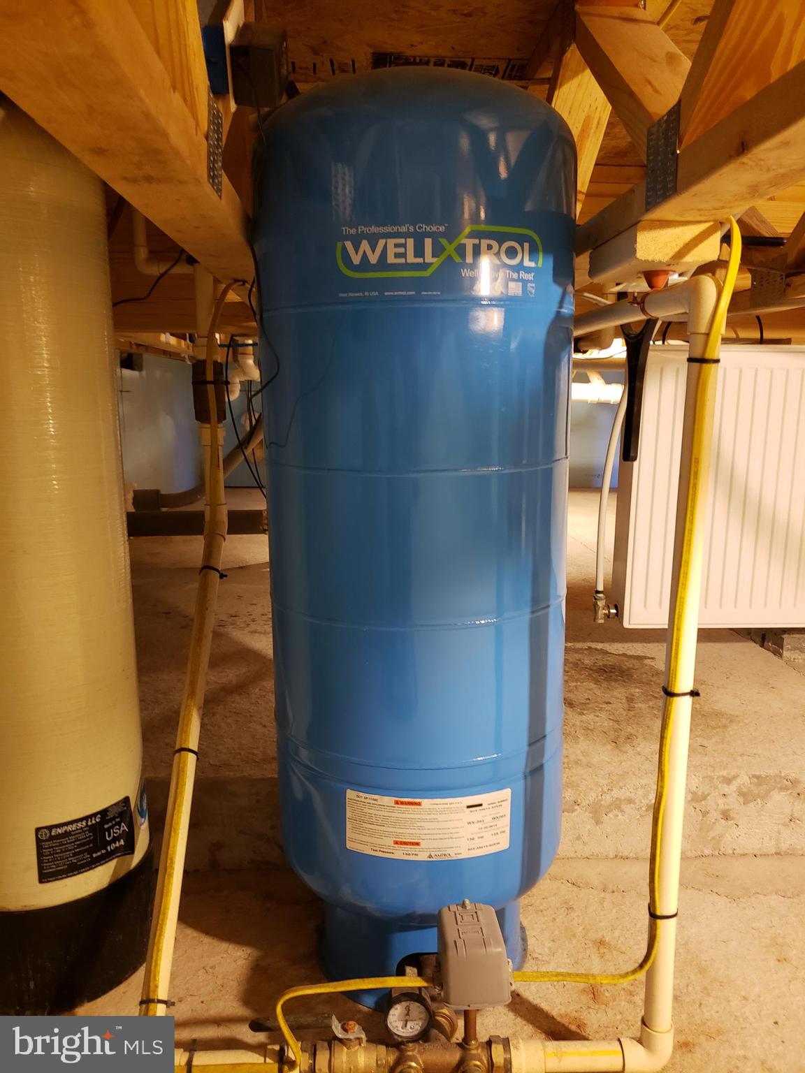 COVE CREEK - Residential