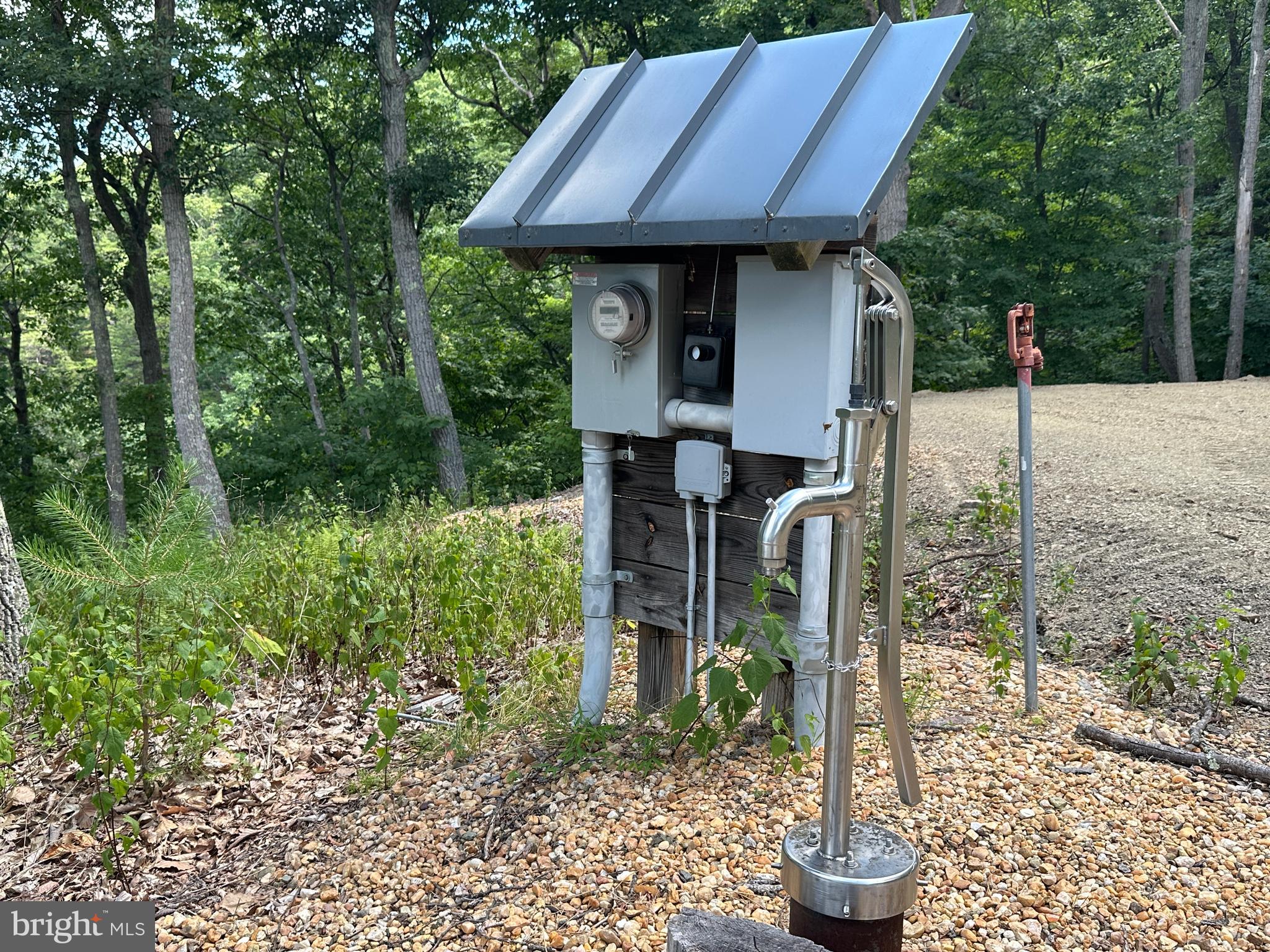 COVE CREEK - Residential