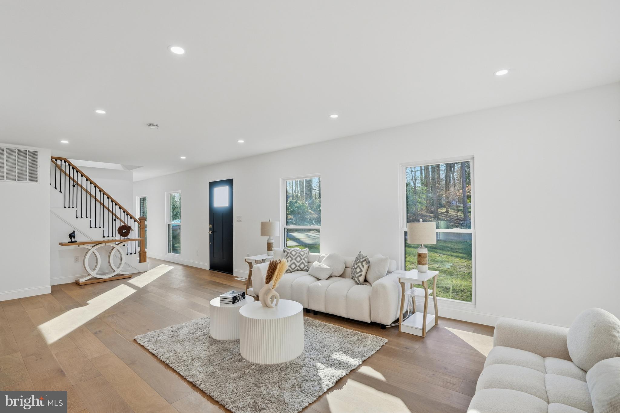 COBBDALE - Residential