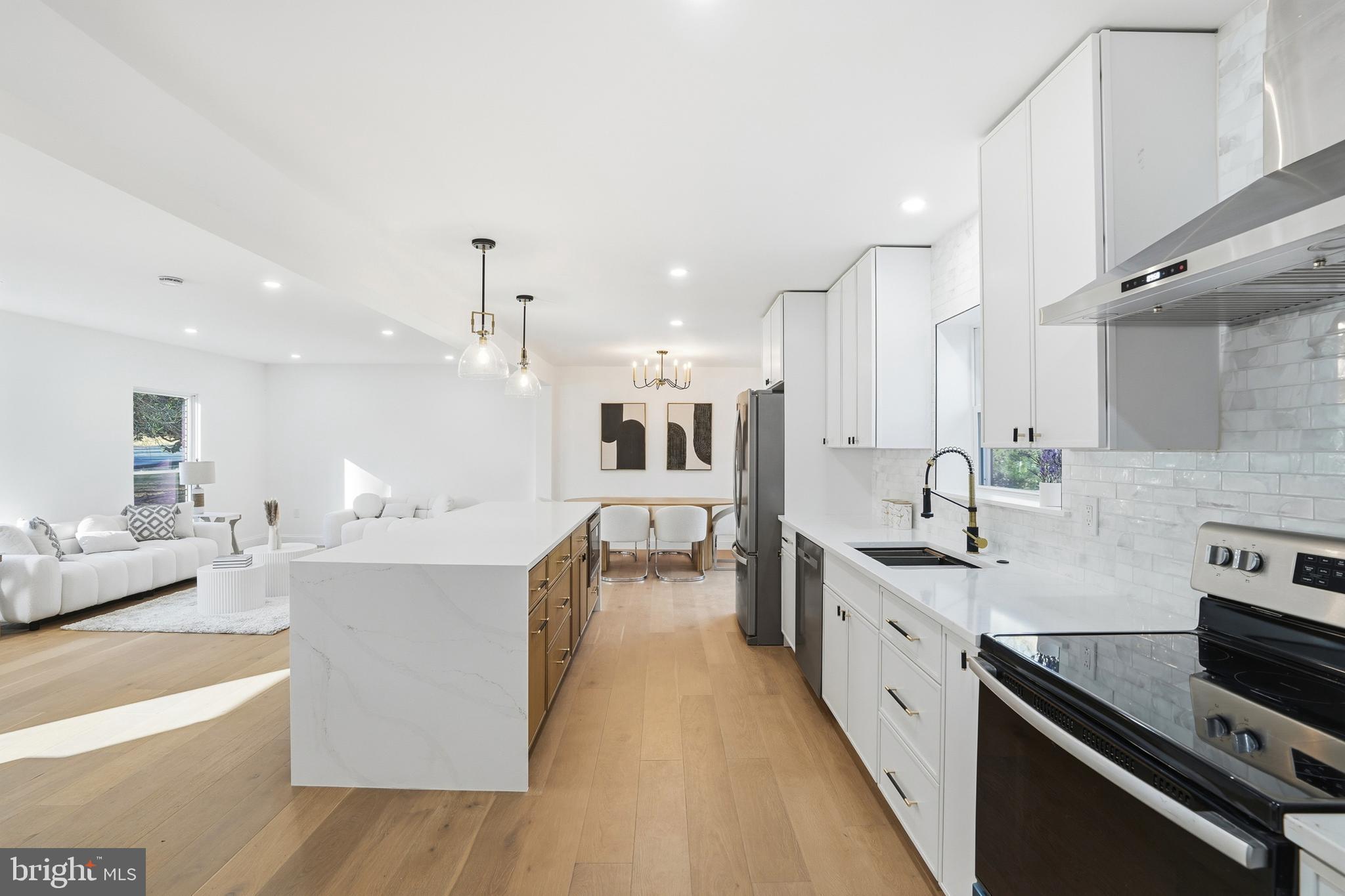 COBBDALE - Residential