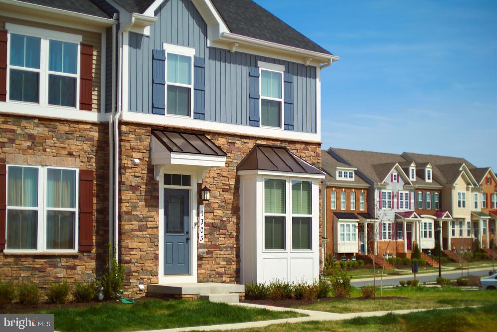 BRUNSWICK CROSSING - Residential