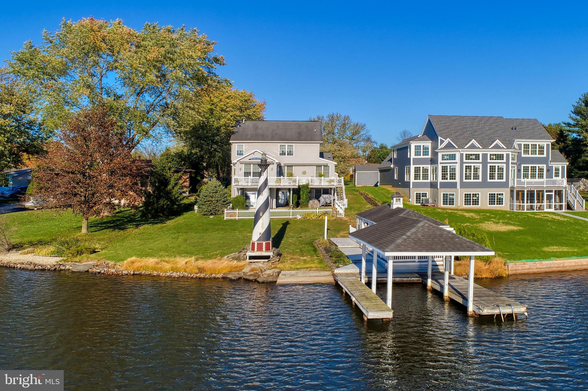 LAKE MEADE - Residential