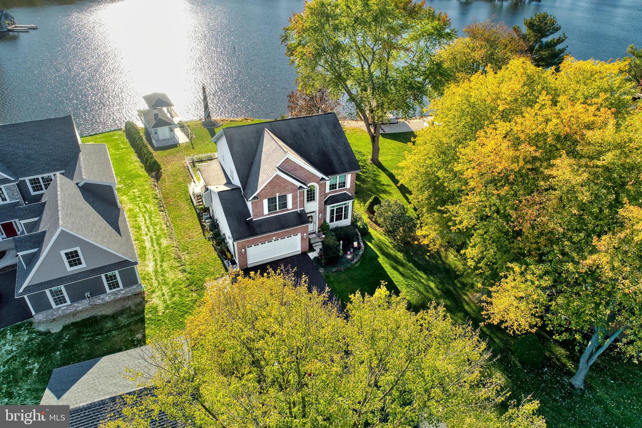 LAKE MEADE - Residential