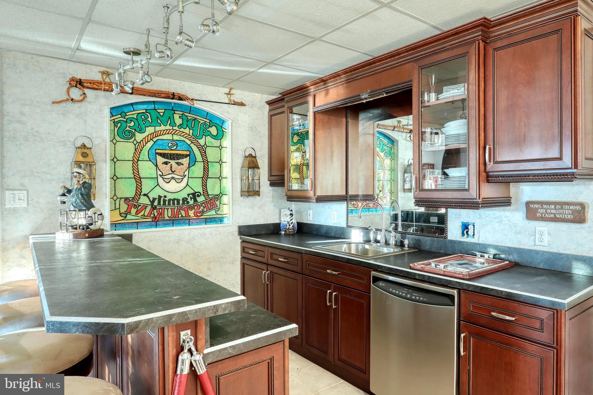 LAKE MEADE - Residential