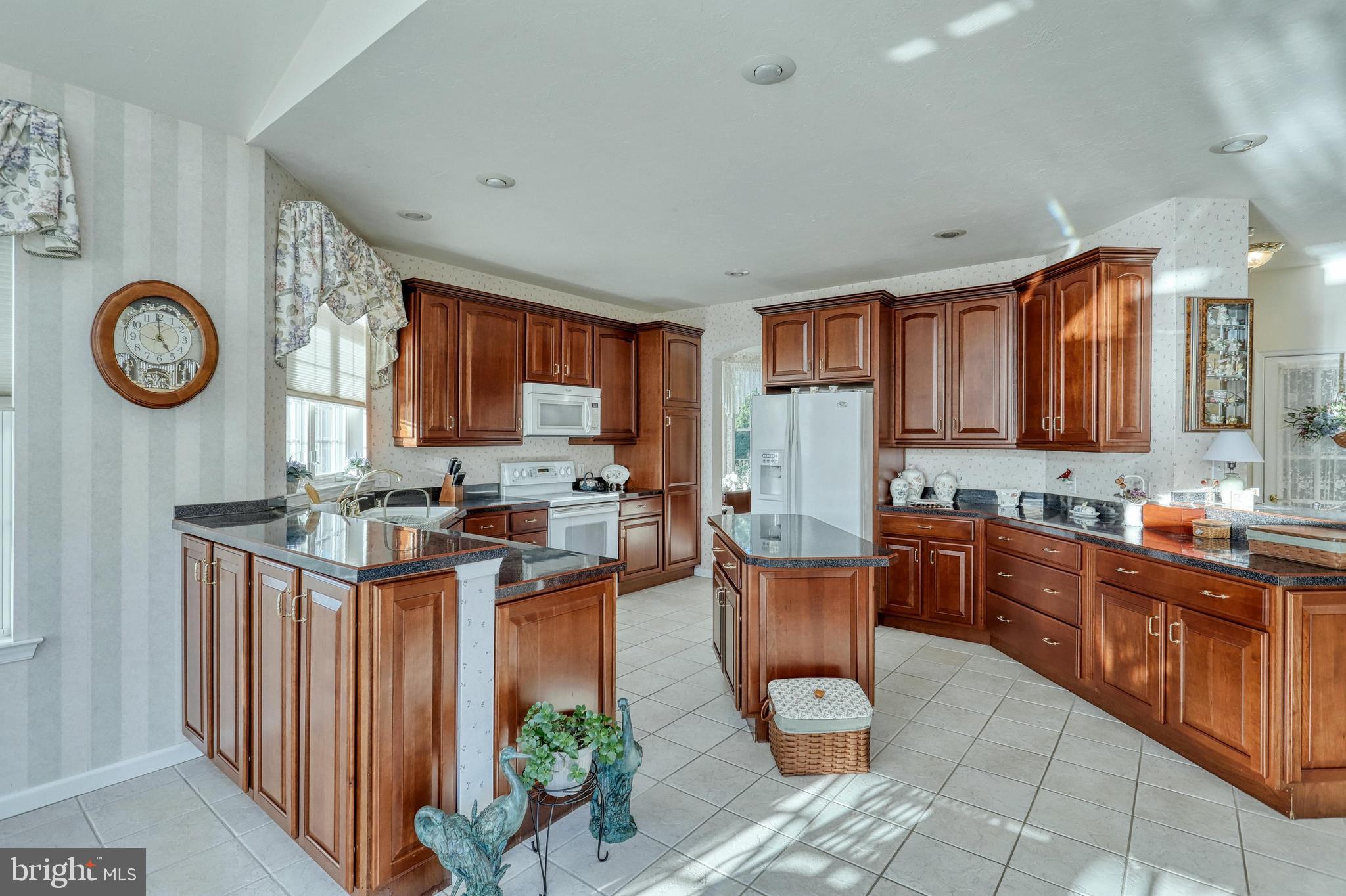 LAKE MEADE - Residential