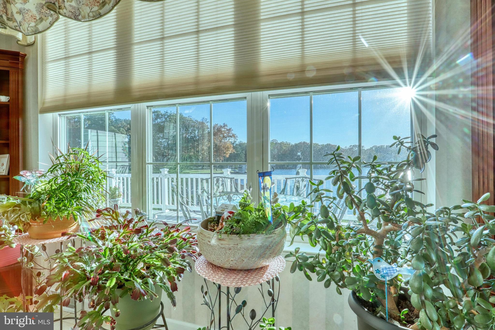 LAKE MEADE - Residential