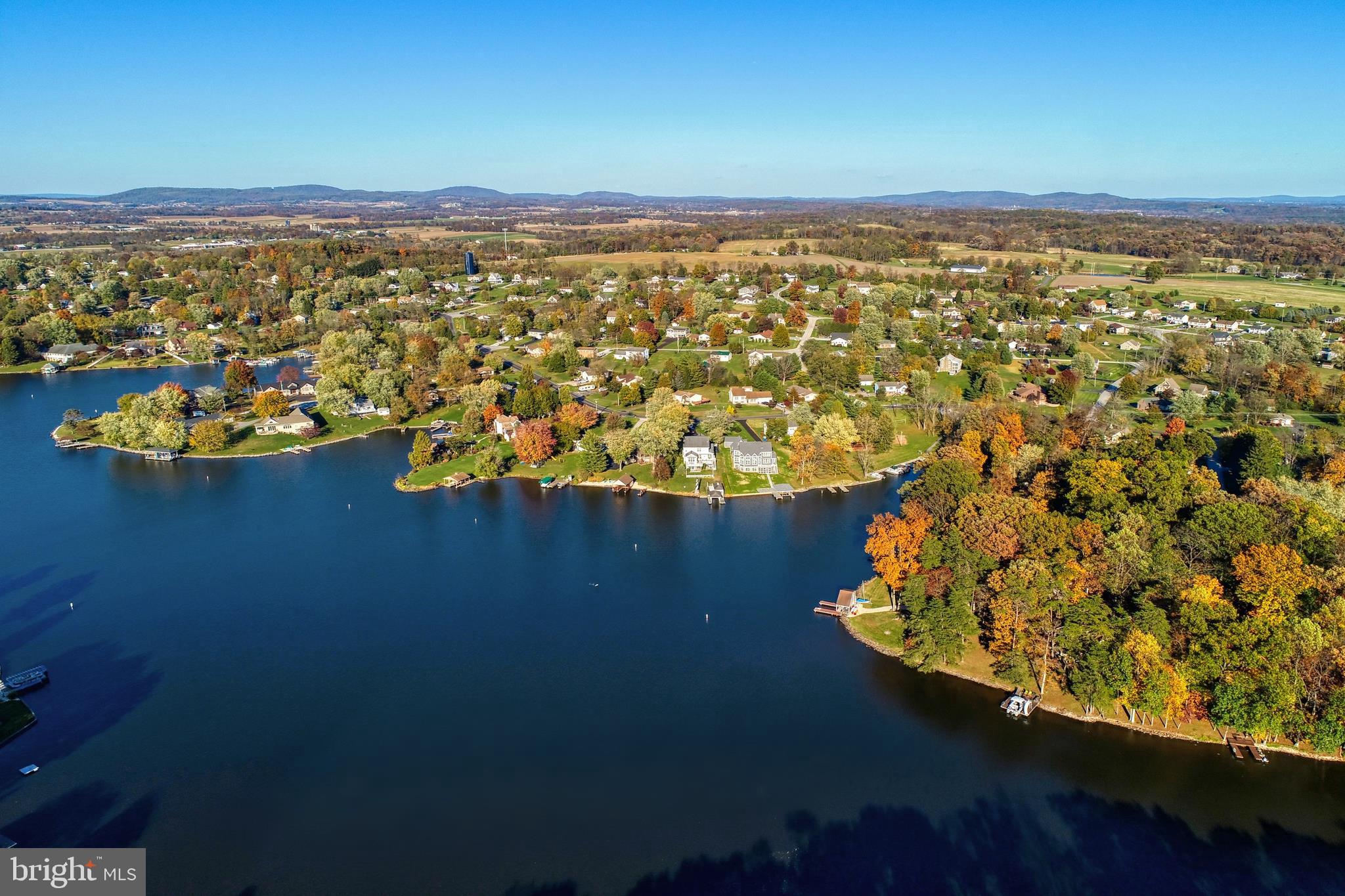 LAKE MEADE - Residential