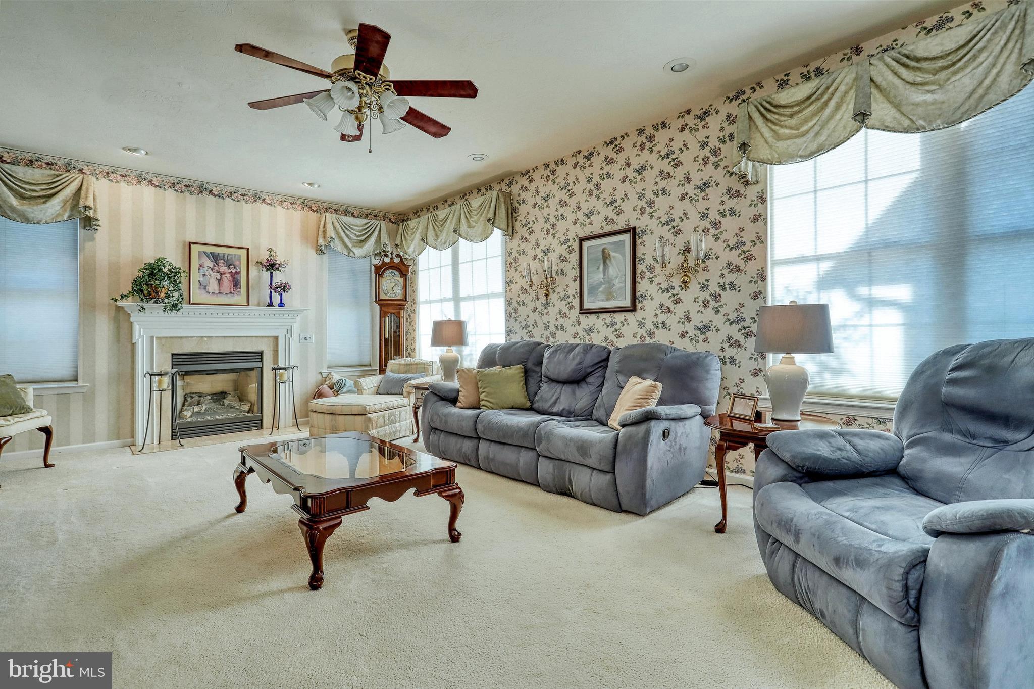 LAKE MEADE - Residential