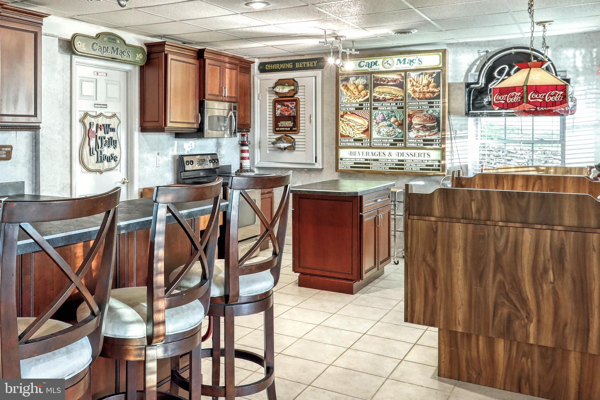 LAKE MEADE - Residential