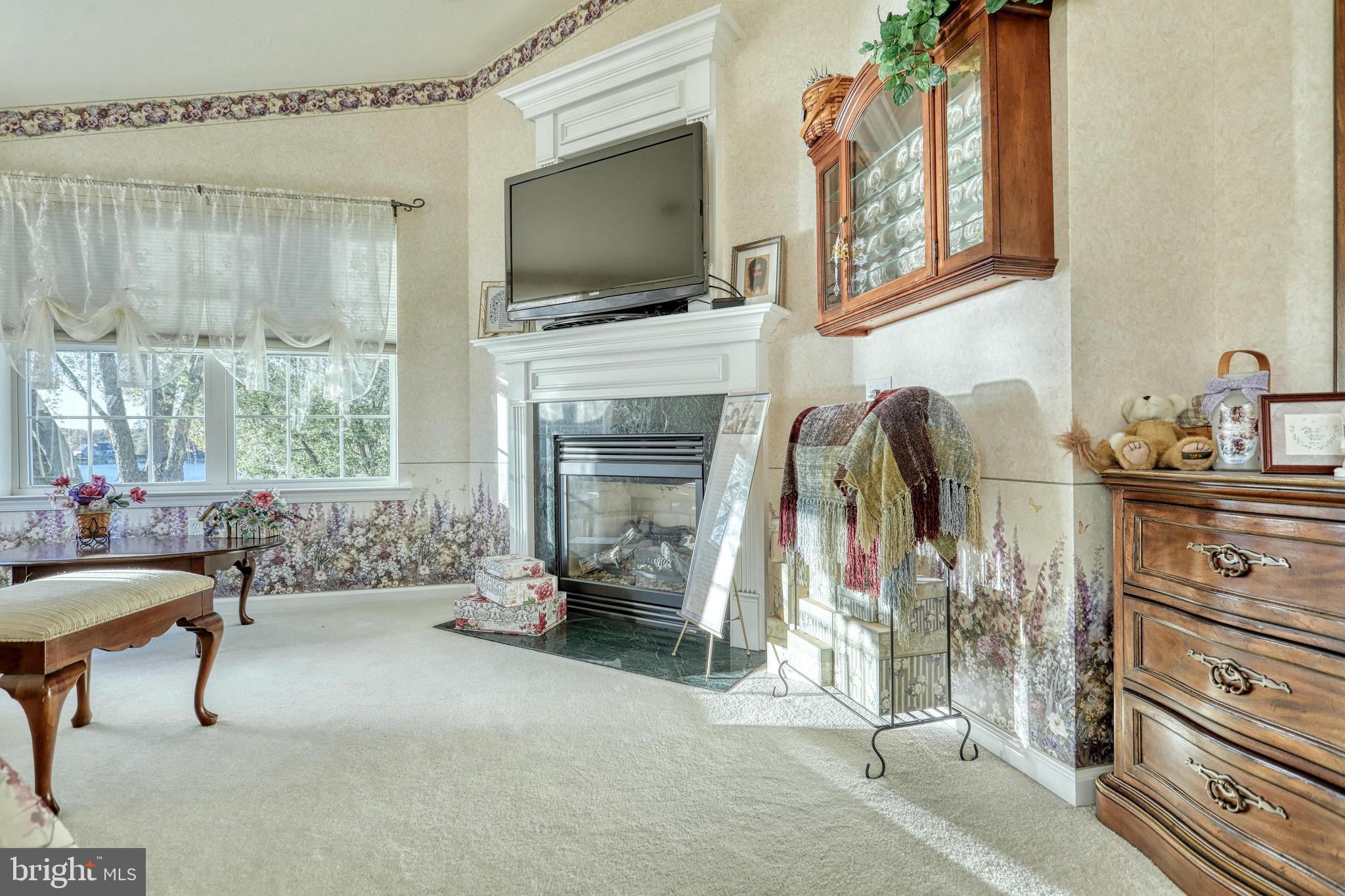 LAKE MEADE - Residential
