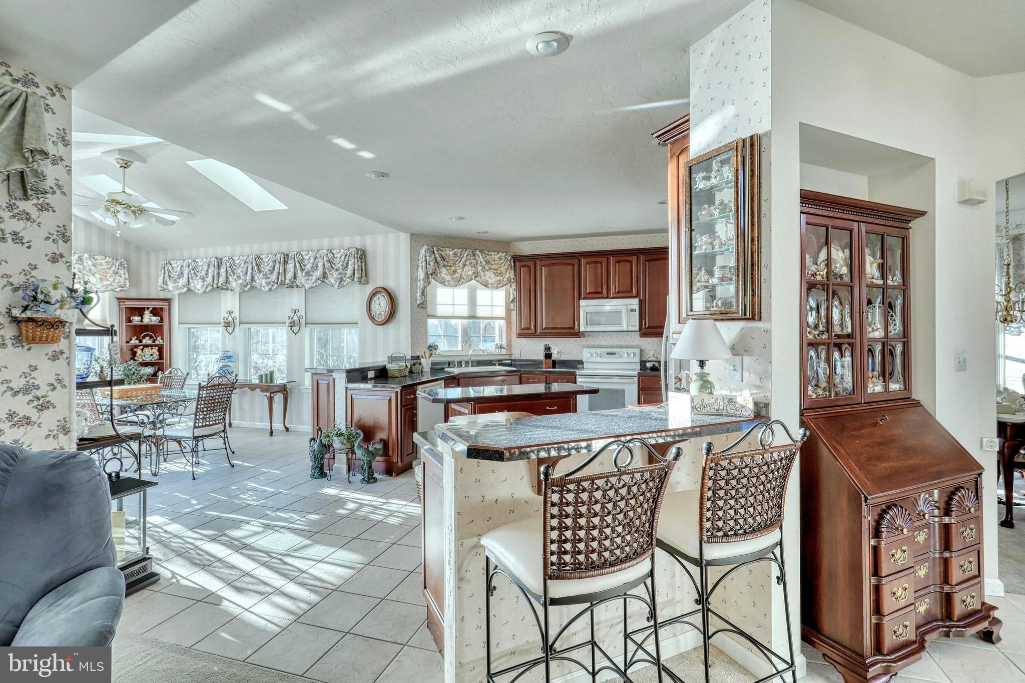 LAKE MEADE - Residential