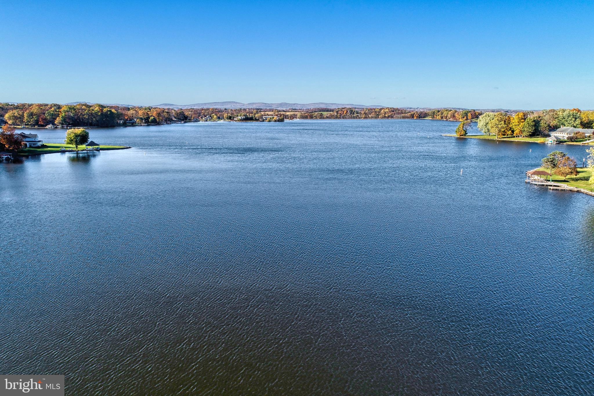 LAKE MEADE - Residential