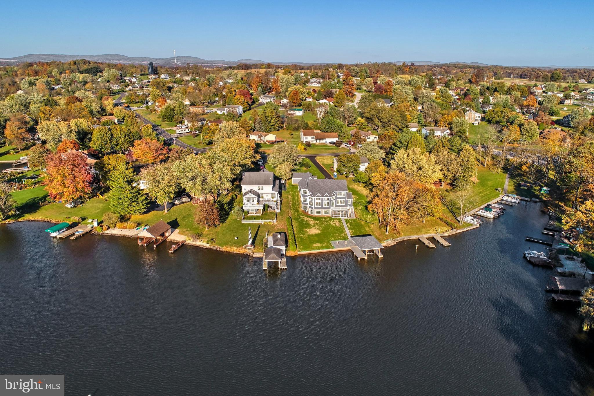 LAKE MEADE - Residential
