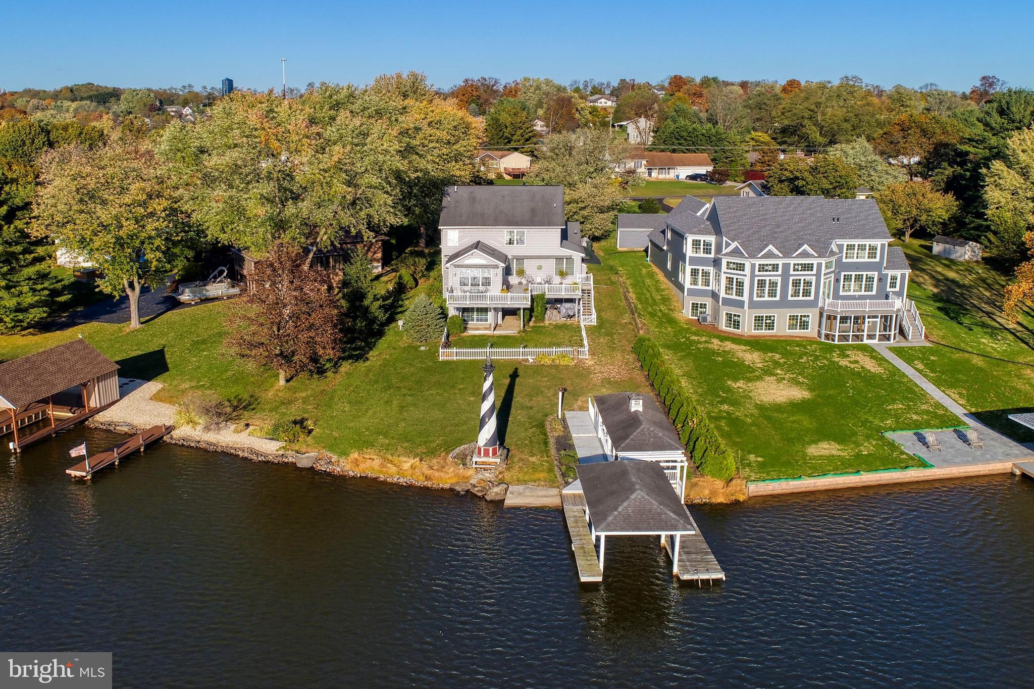 LAKE MEADE - Residential