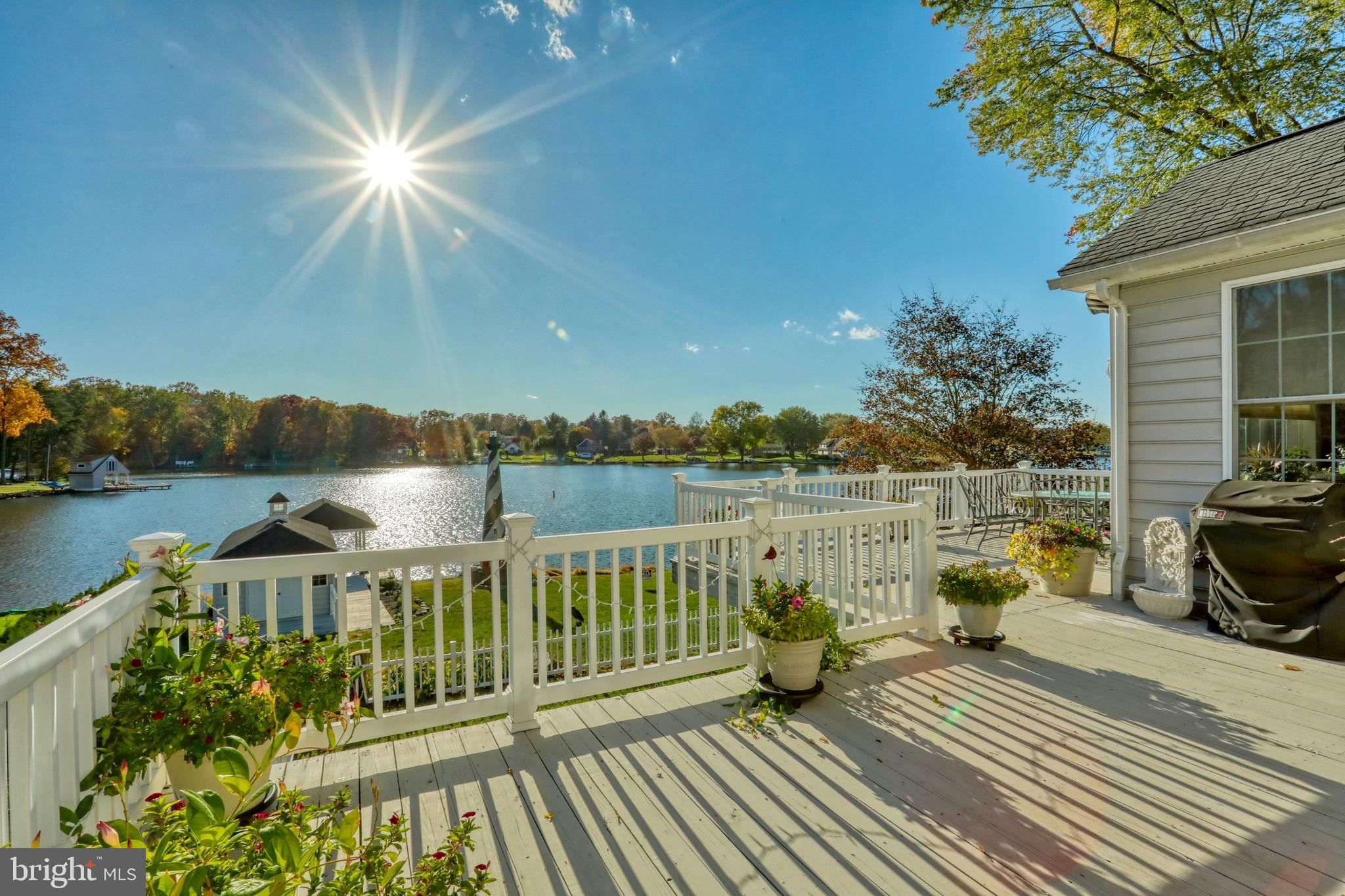 LAKE MEADE - Residential