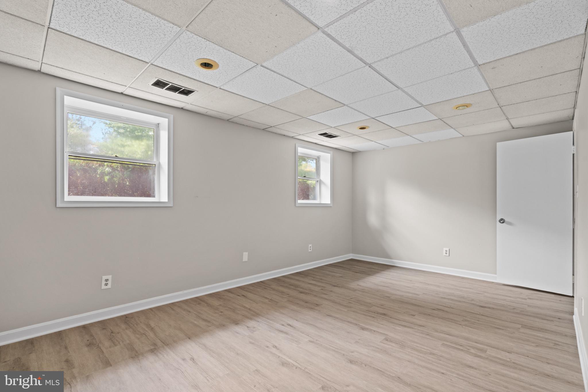 DRUM POINT - Residential