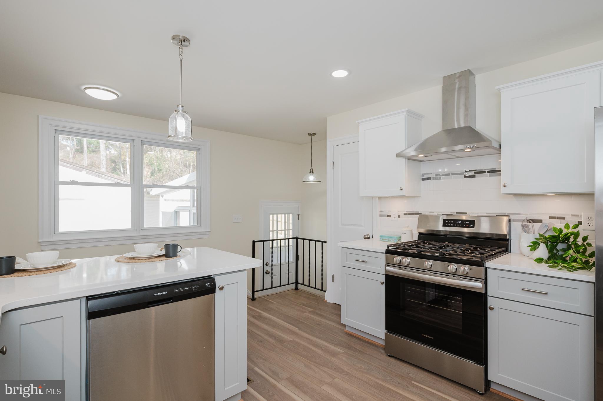 OLD COURT ESTATES - Residential