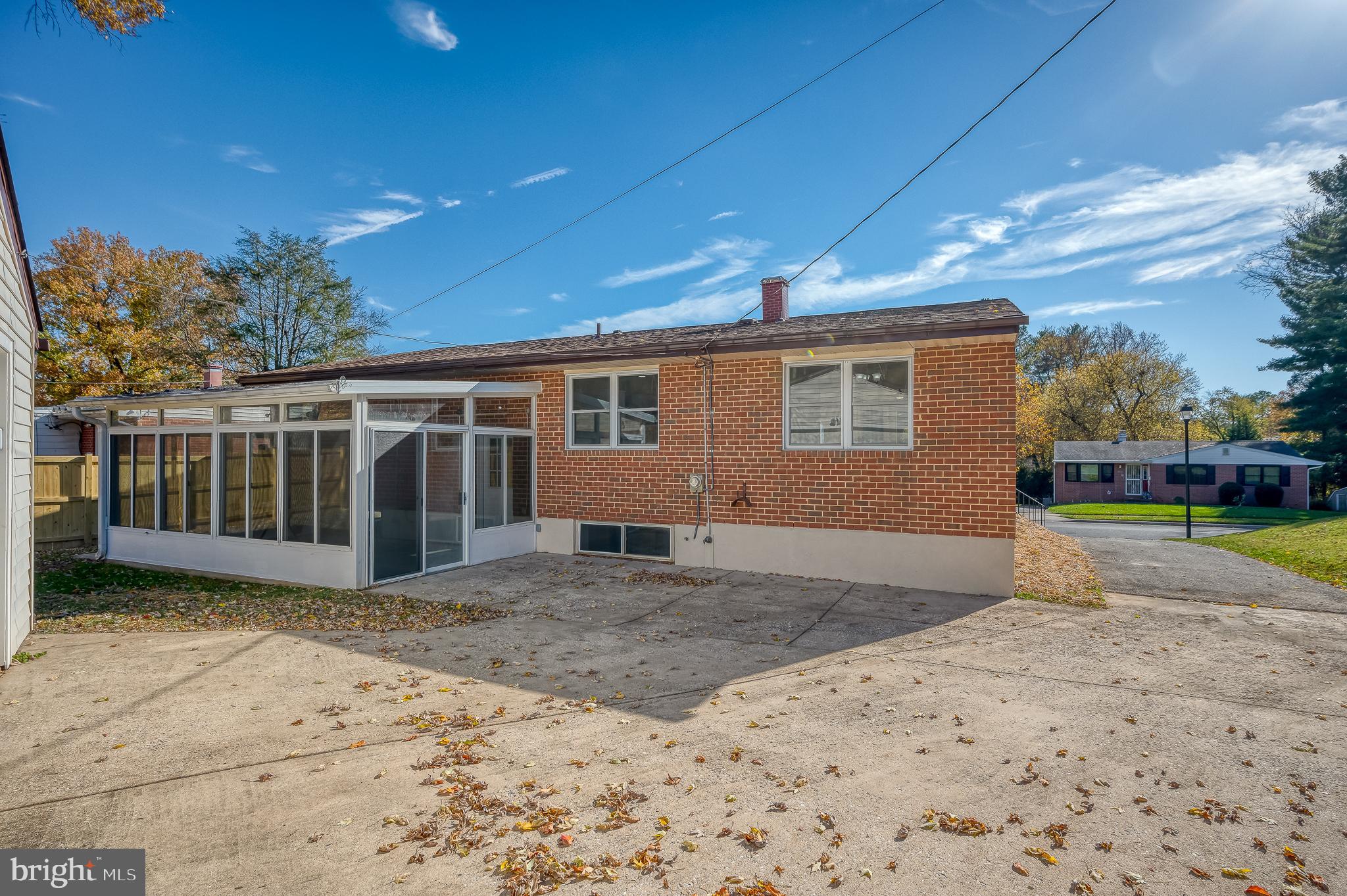 OLD COURT ESTATES - Residential