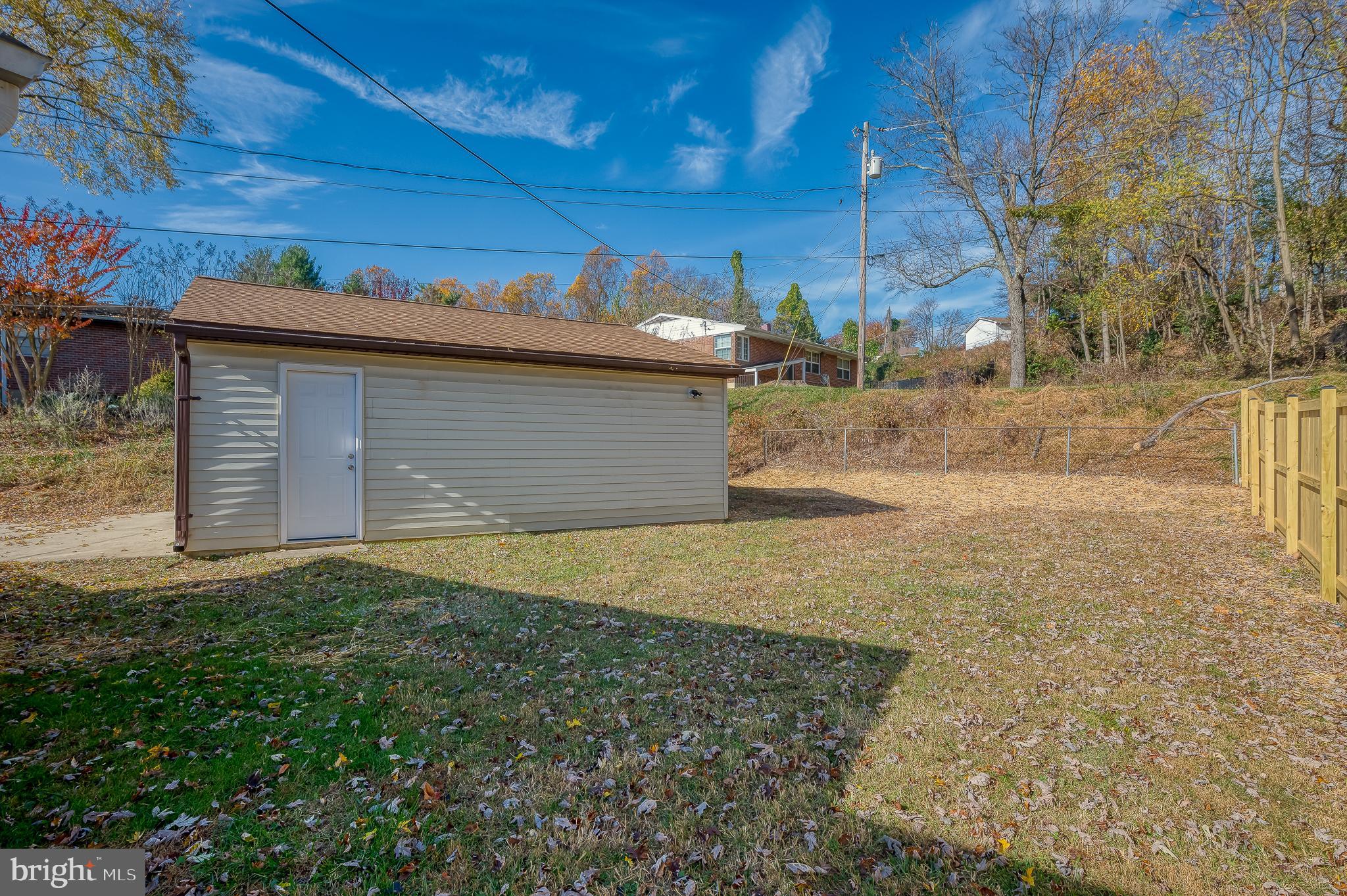OLD COURT ESTATES - Residential