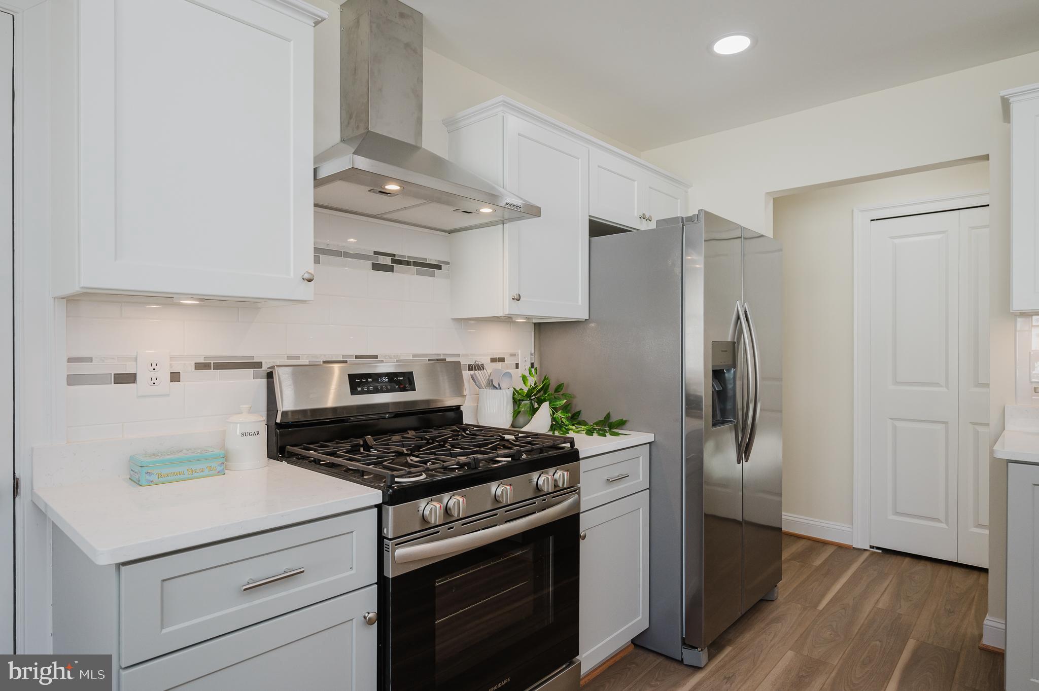 OLD COURT ESTATES - Residential