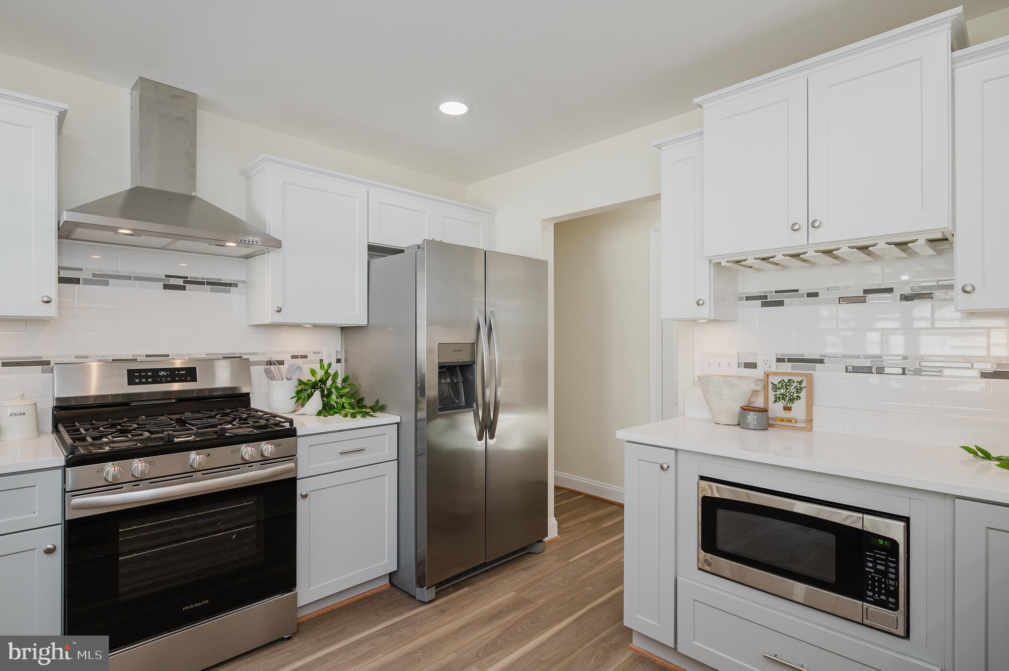 OLD COURT ESTATES - Residential