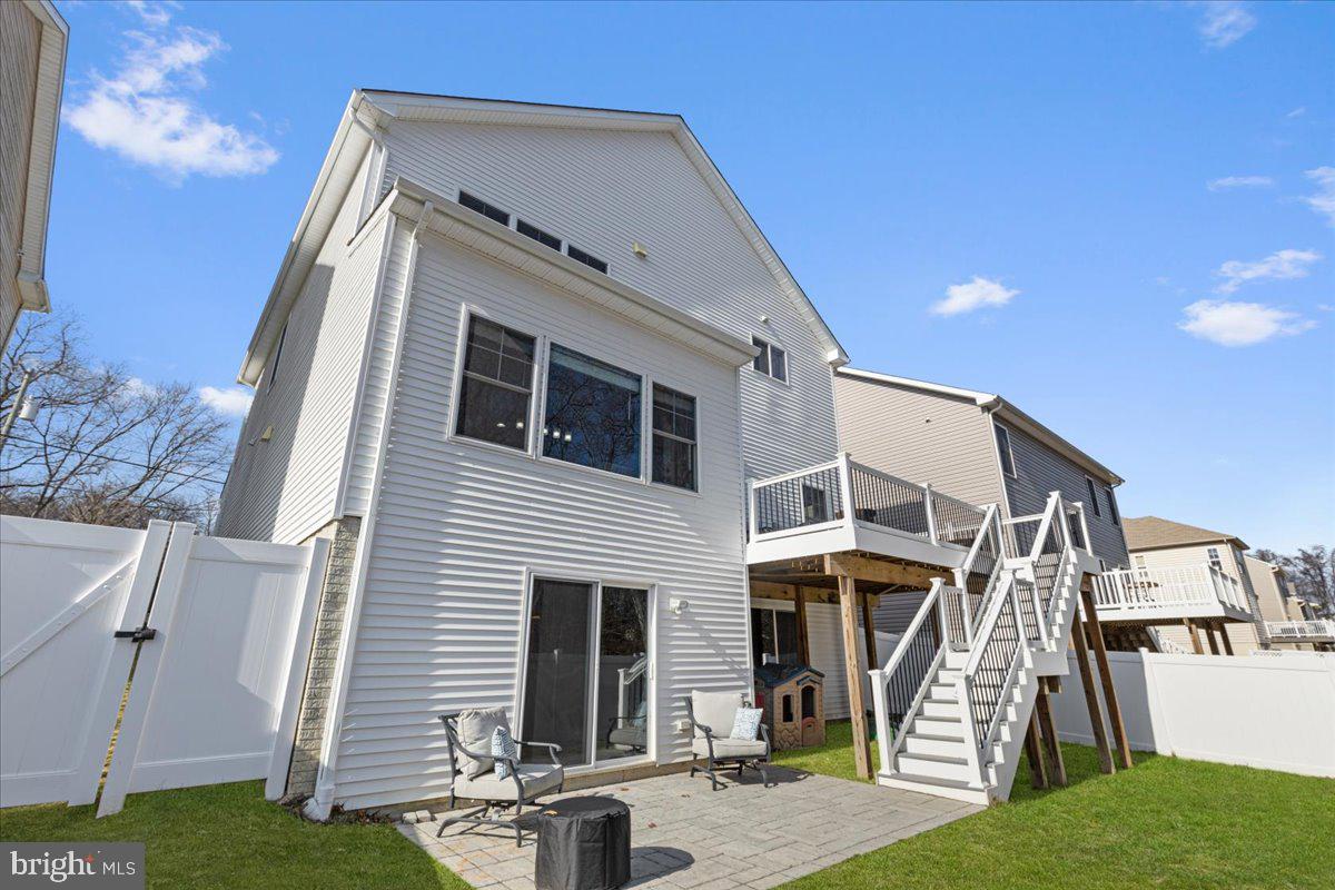 WAUGH CHAPEL WOODS - Residential