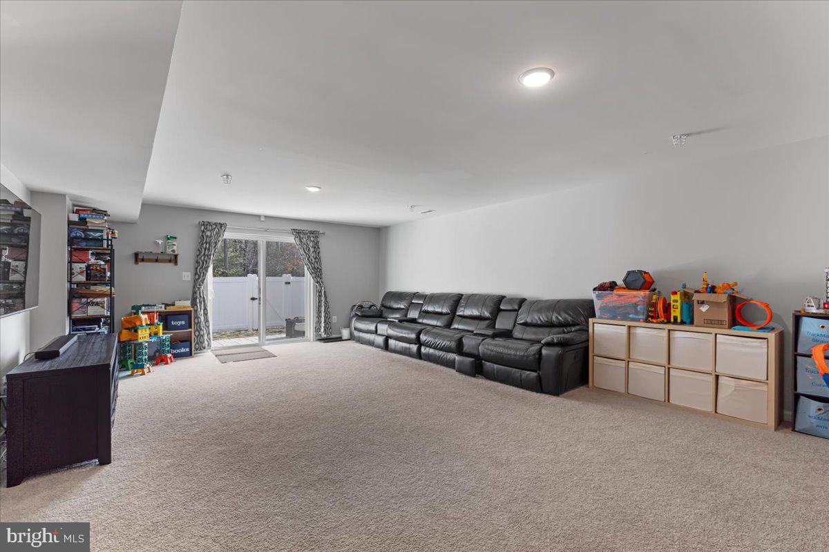 WAUGH CHAPEL WOODS - Residential