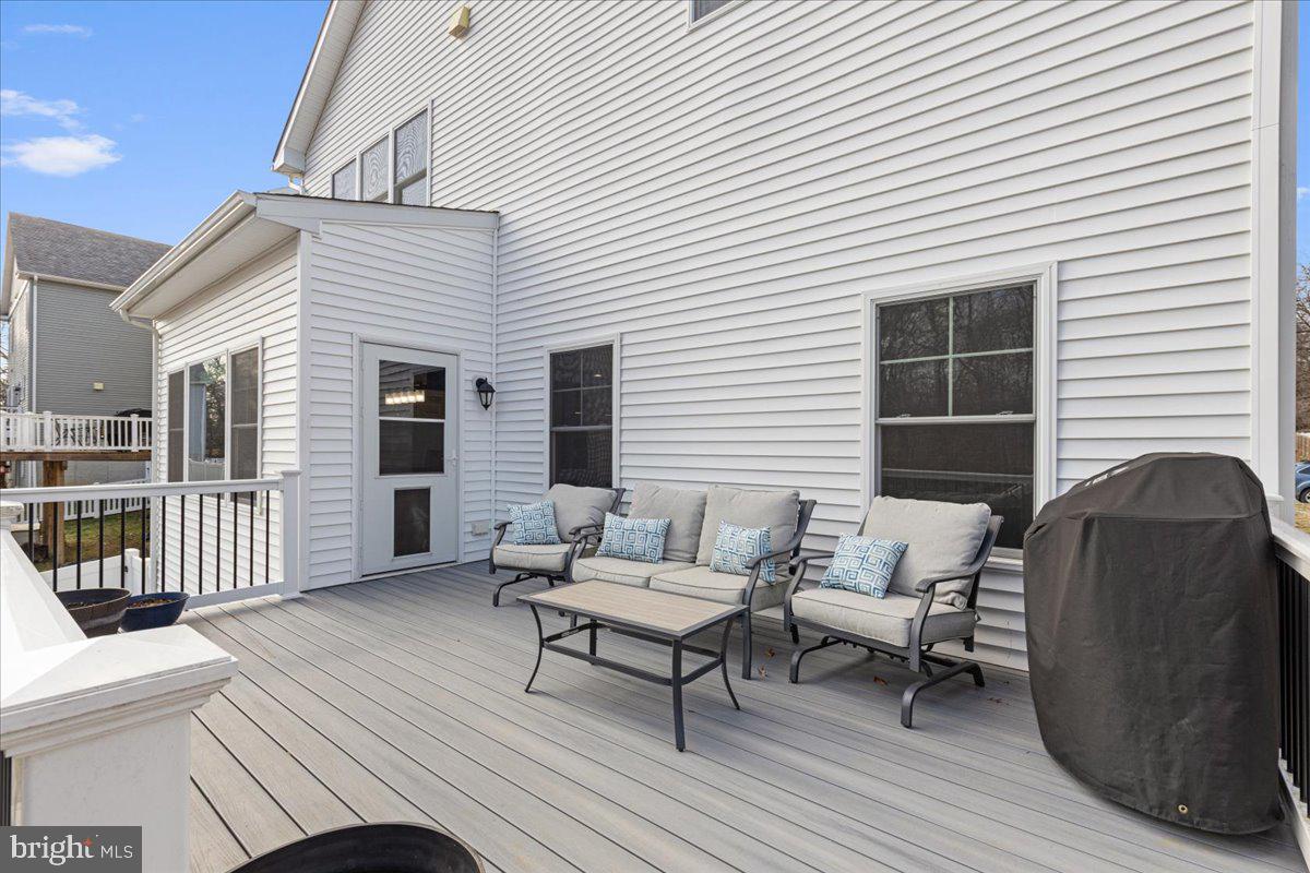 WAUGH CHAPEL WOODS - Residential