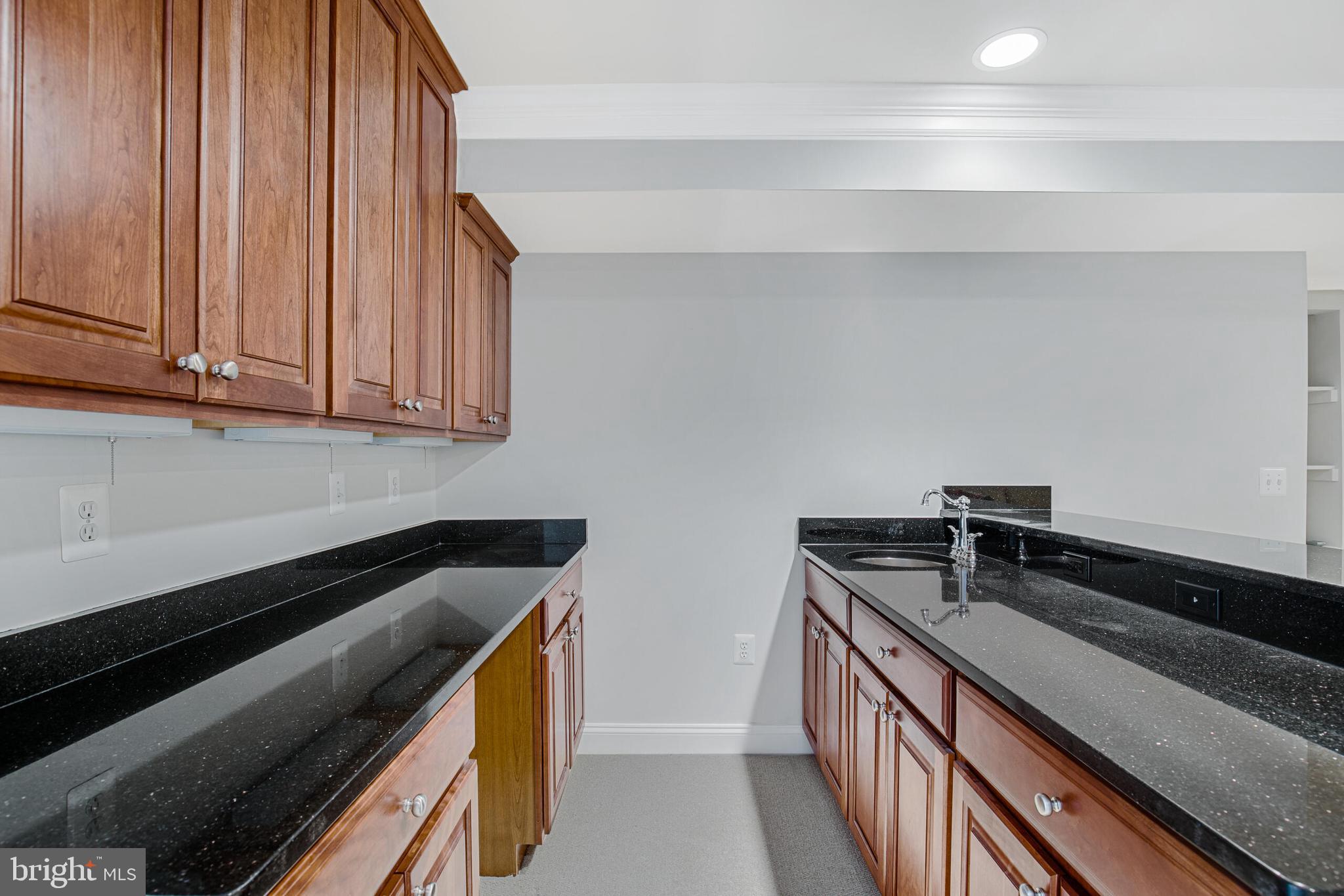 DUNN LORING - Residential