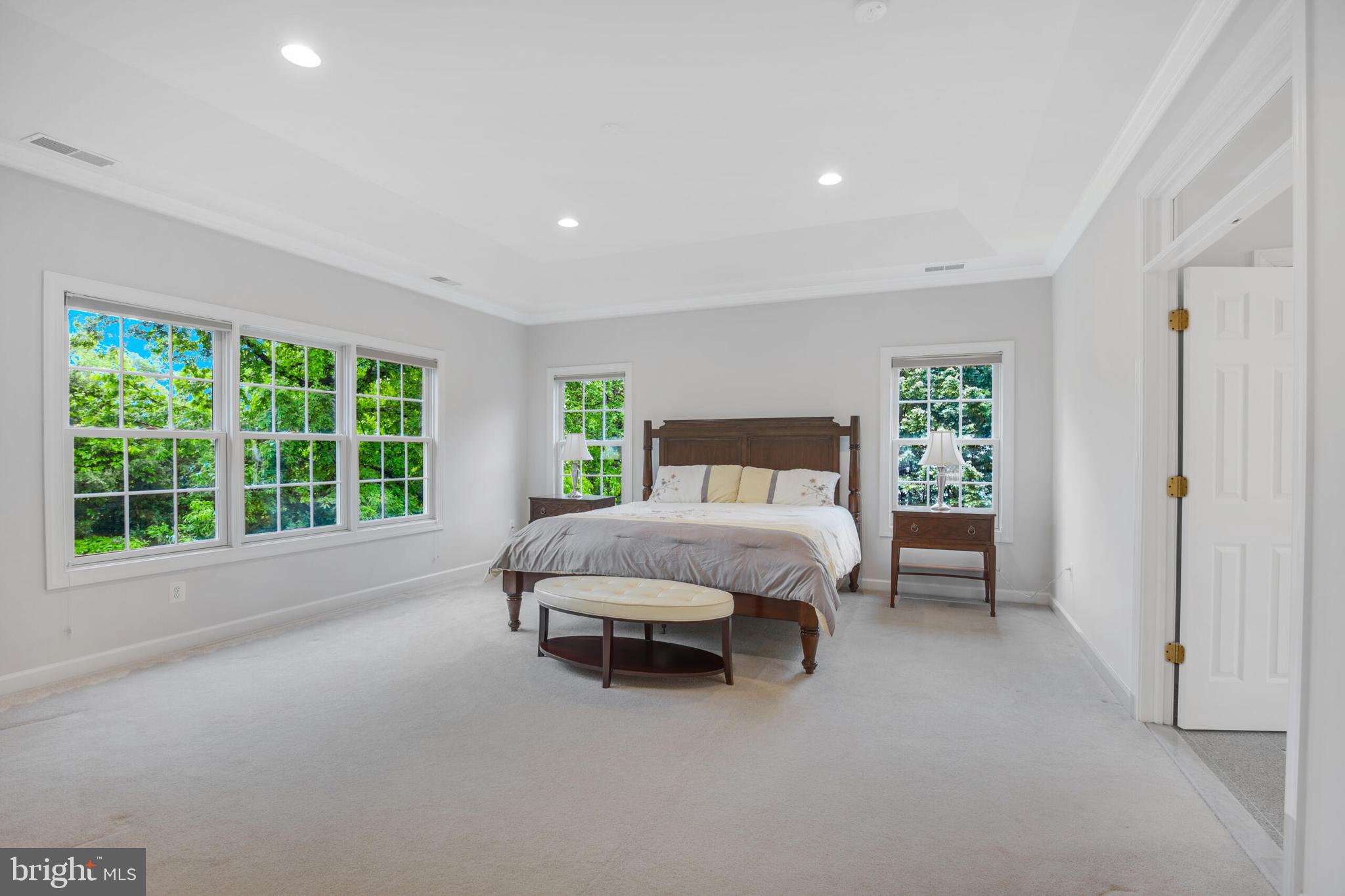 DUNN LORING - Residential