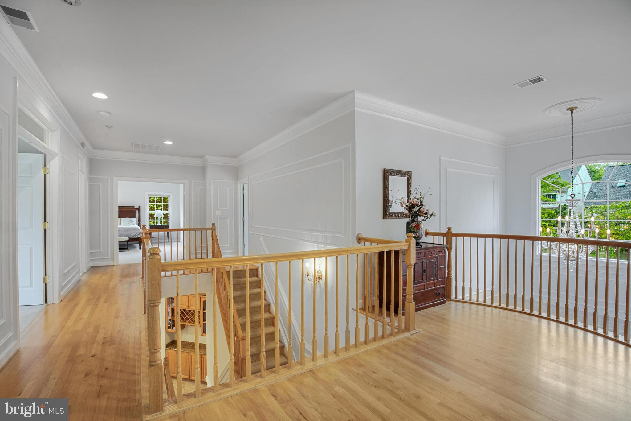 DUNN LORING - Residential