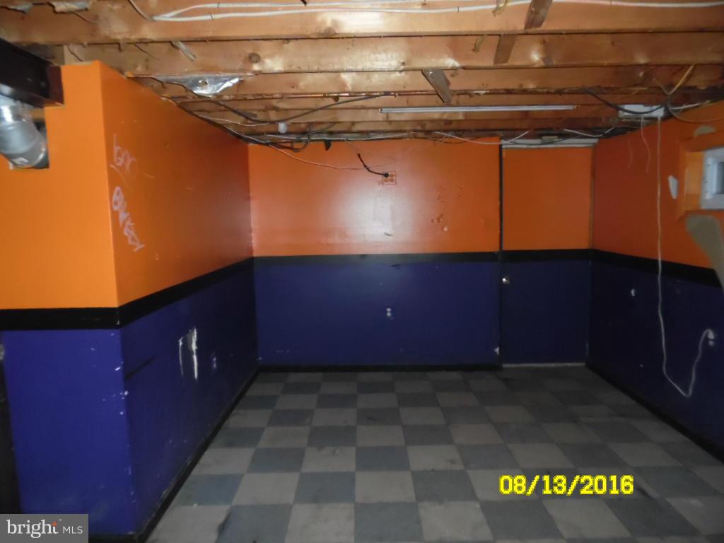 FAIRLAWN - Residential