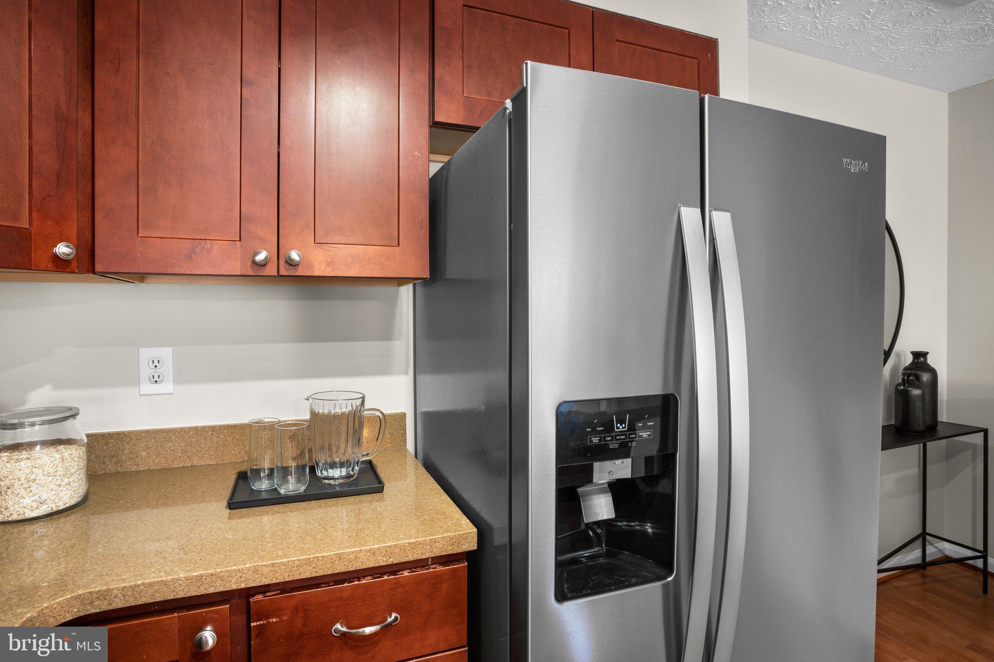 ELKRIDGE TOWN CENTER - Residential