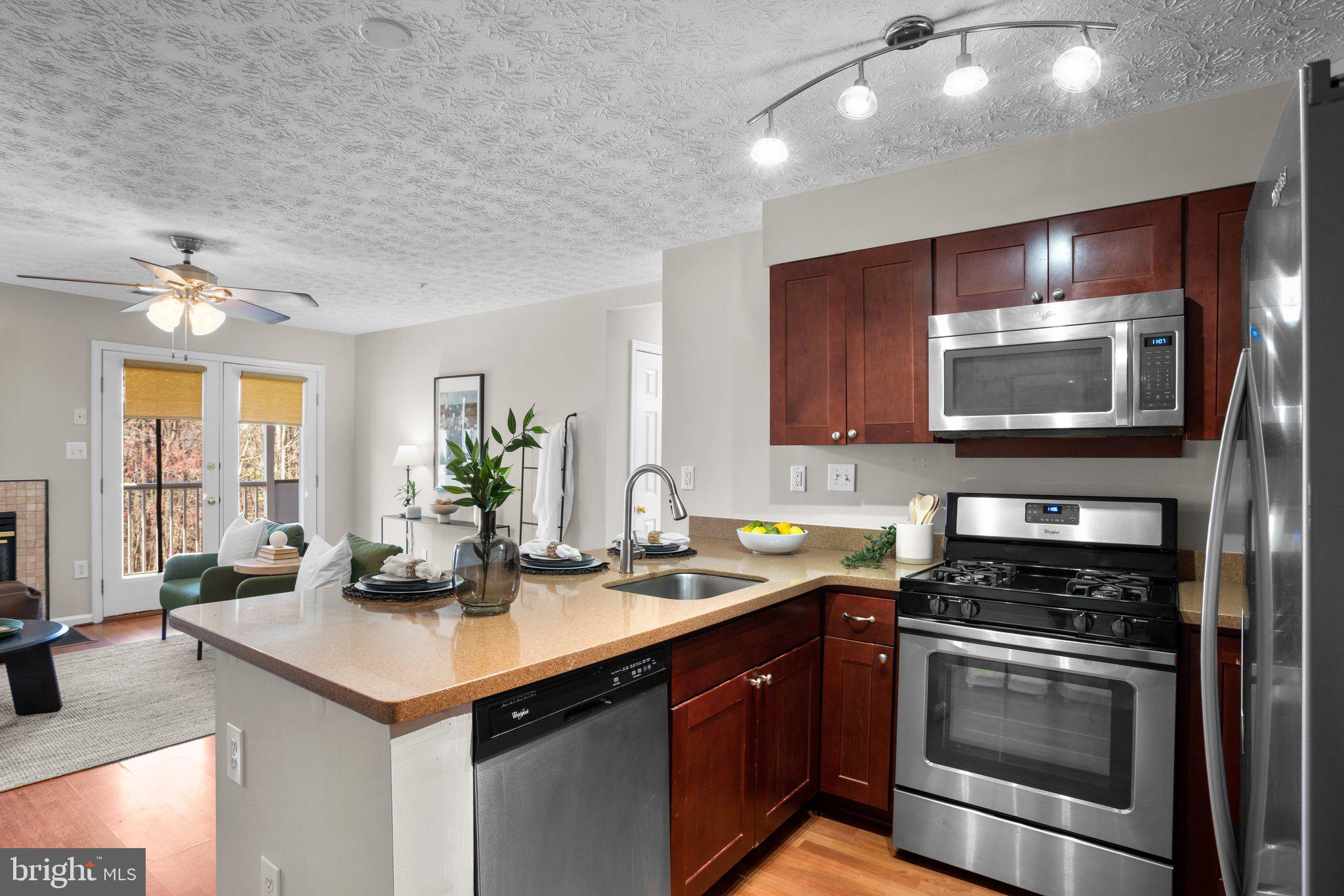 ELKRIDGE TOWN CENTER - Residential