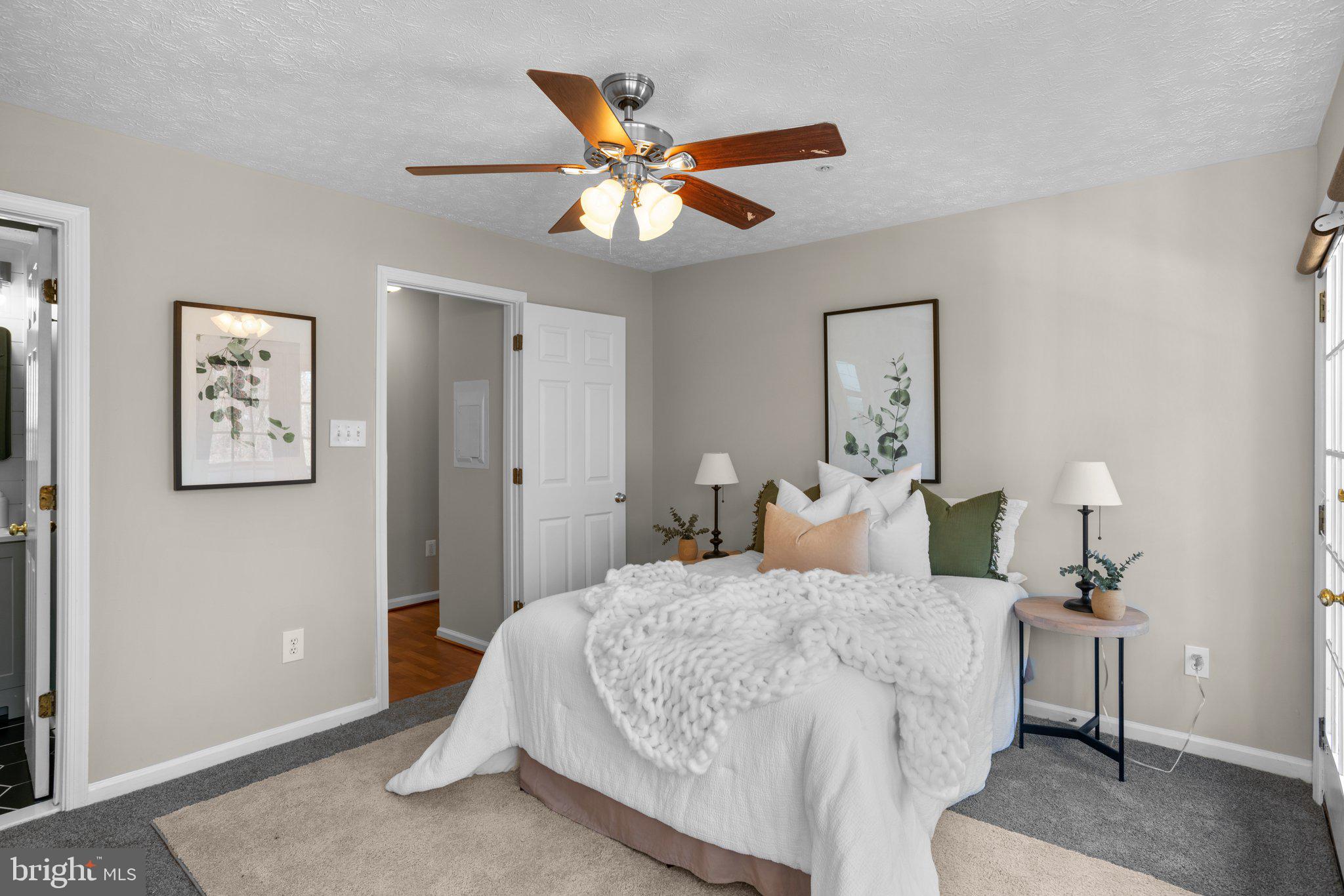 ELKRIDGE TOWN CENTER - Residential