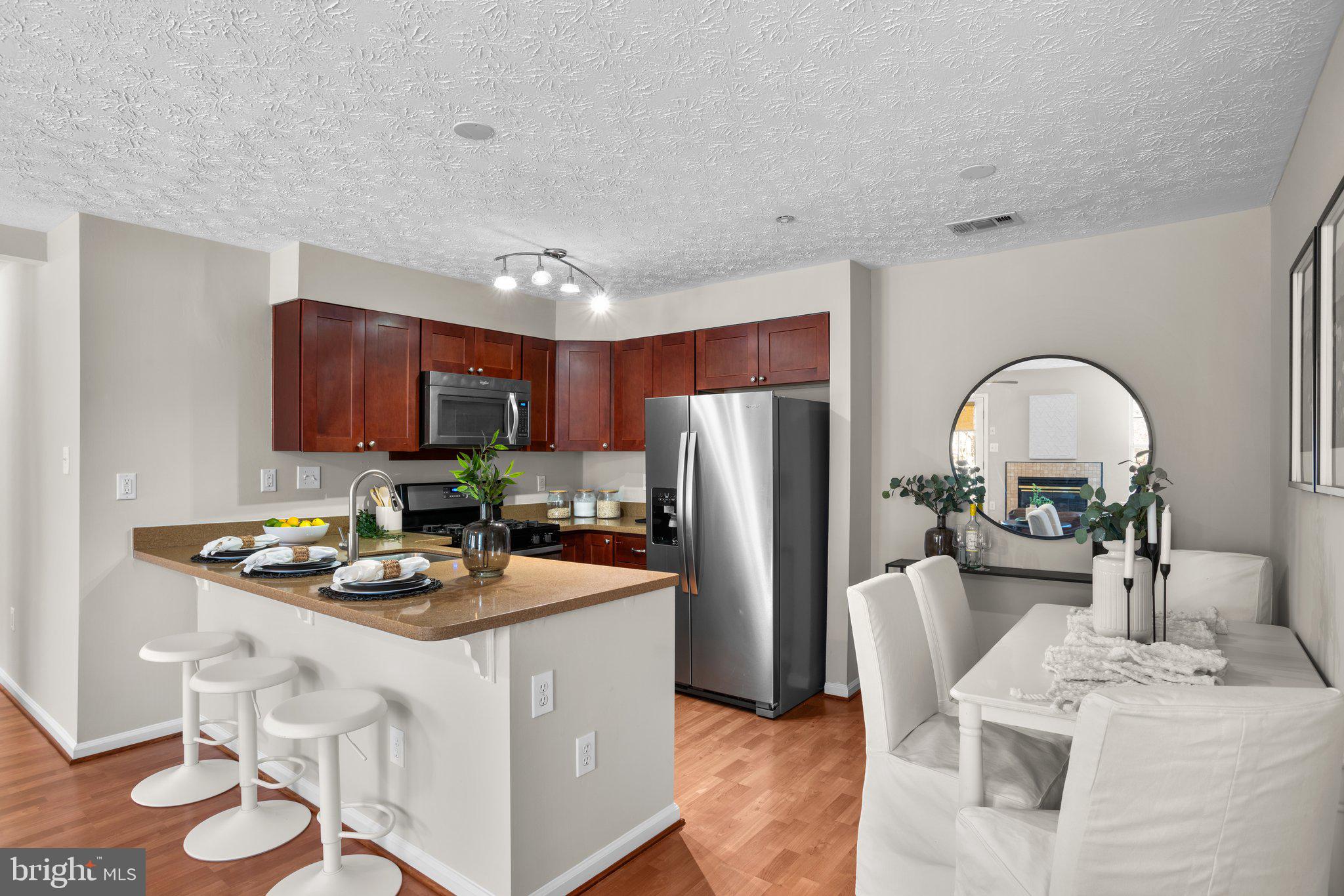 ELKRIDGE TOWN CENTER - Residential