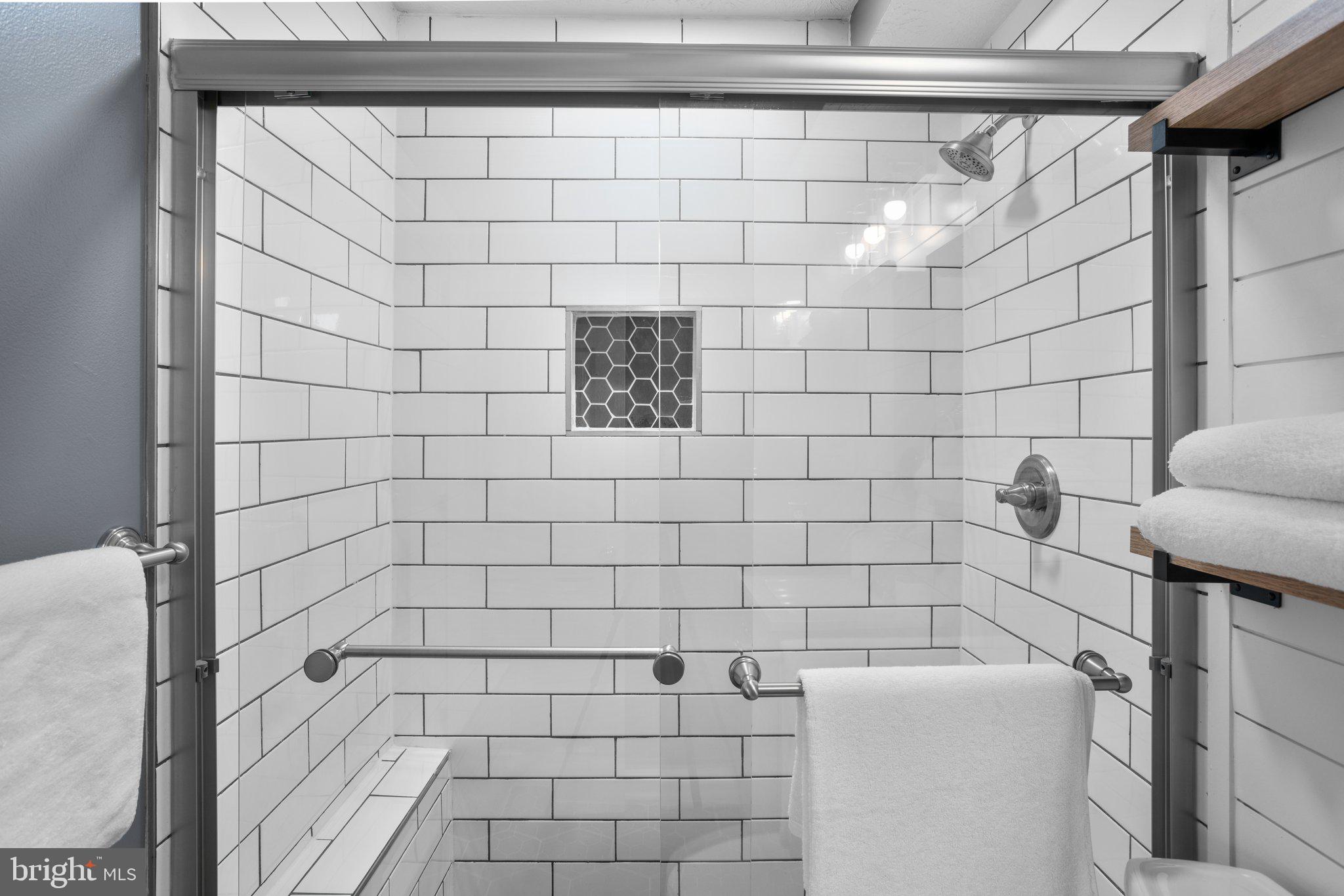 ELKRIDGE TOWN CENTER - Residential