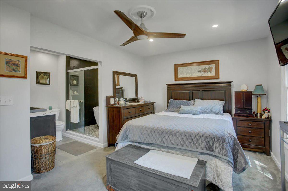 DELANCEY COURT - Residential