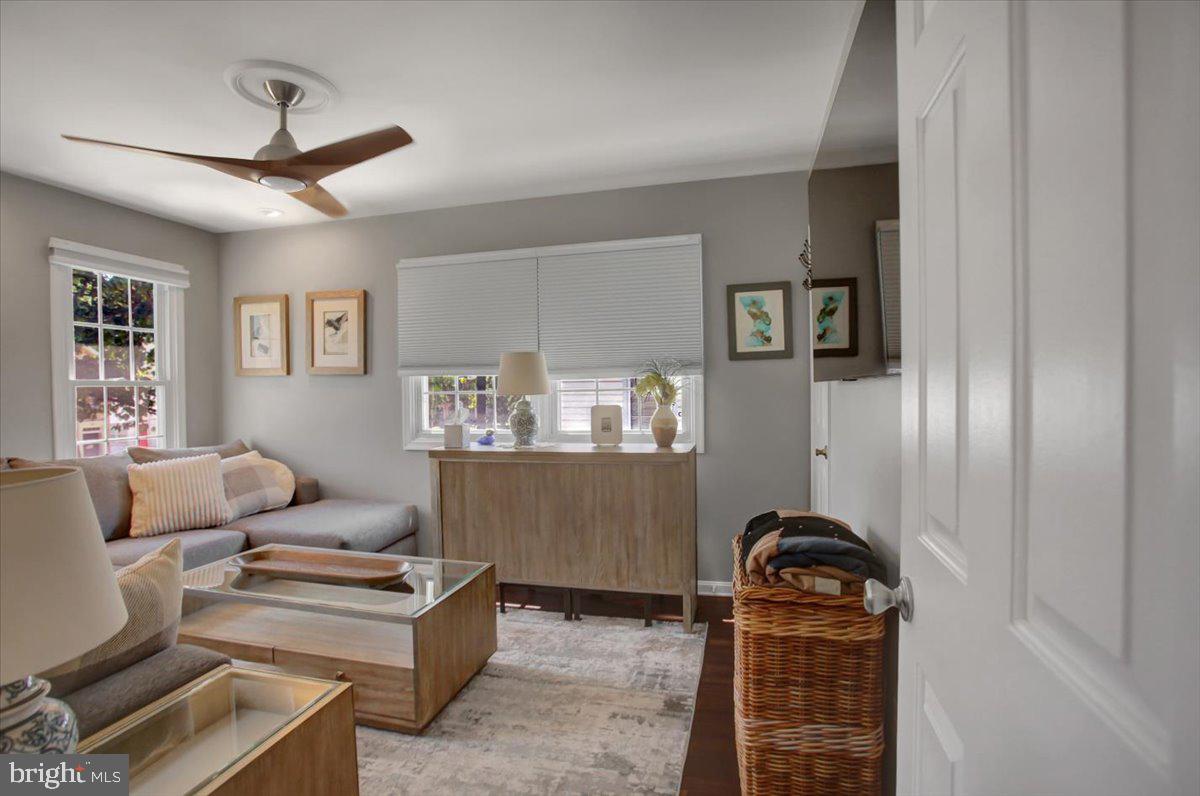 DELANCEY COURT - Residential