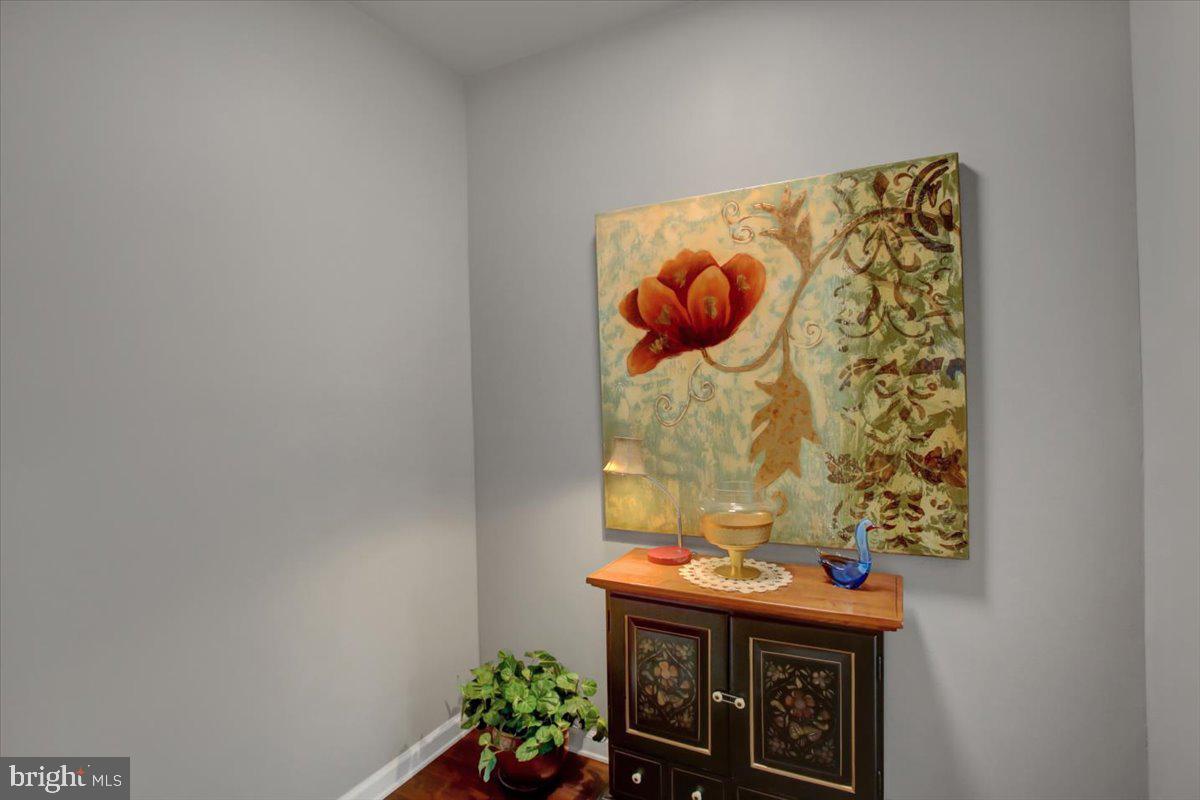 DELANCEY COURT - Residential