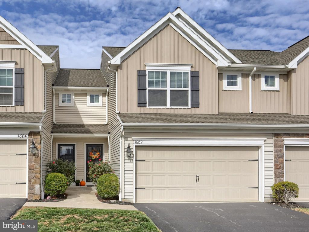 Photo of 1682 Haralson Dr, MECHANICSBURG, PA 17055 (MLS # PACB2048000)
