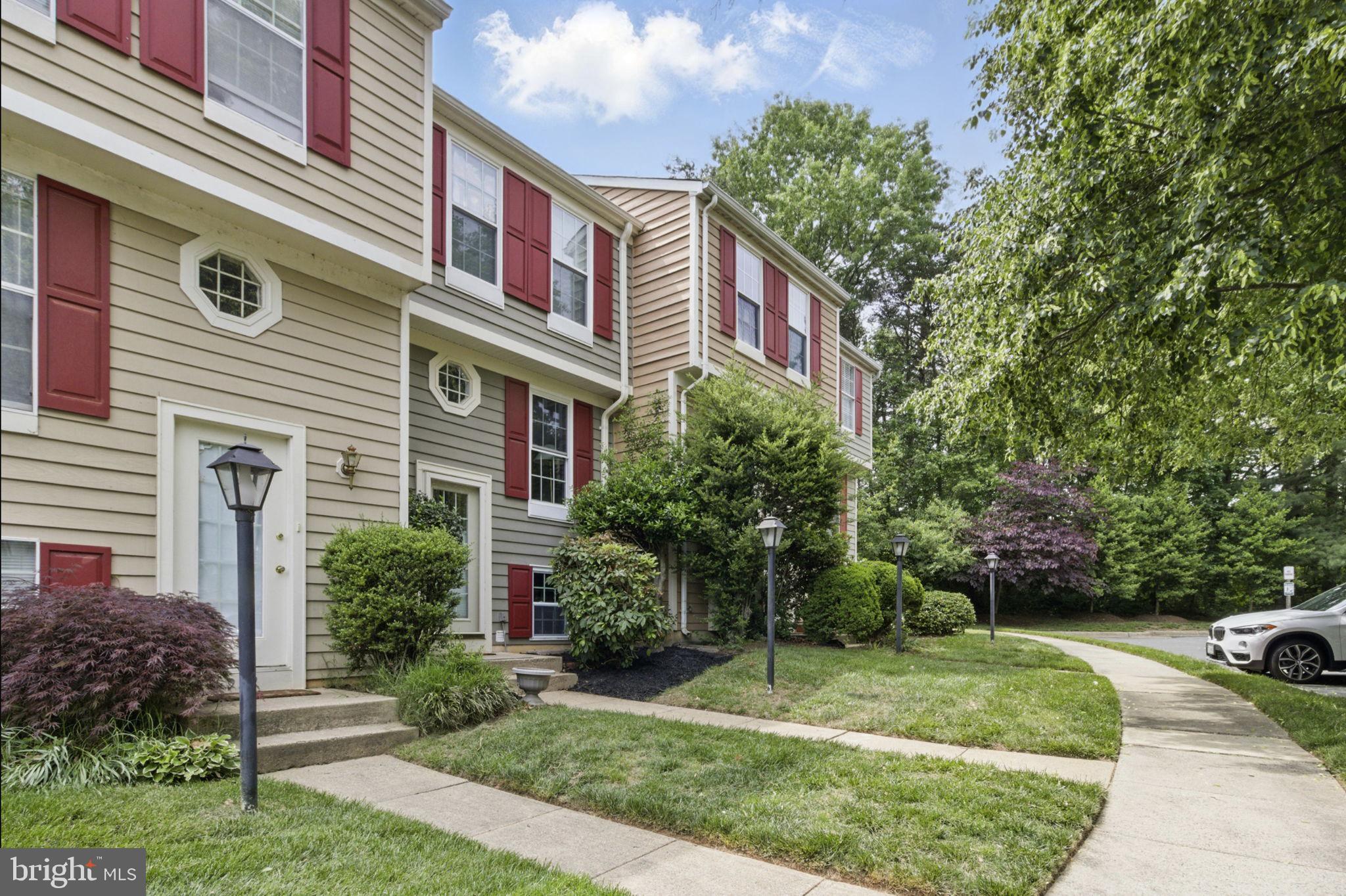 RESTON - Residential