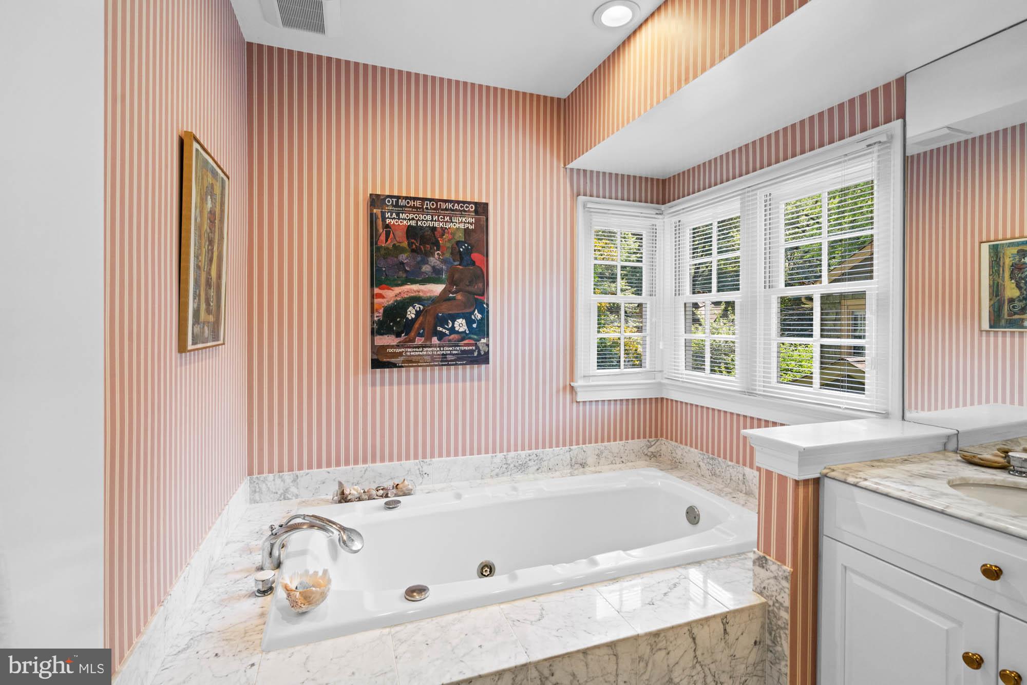 WESLEY HEIGHTS - Residential