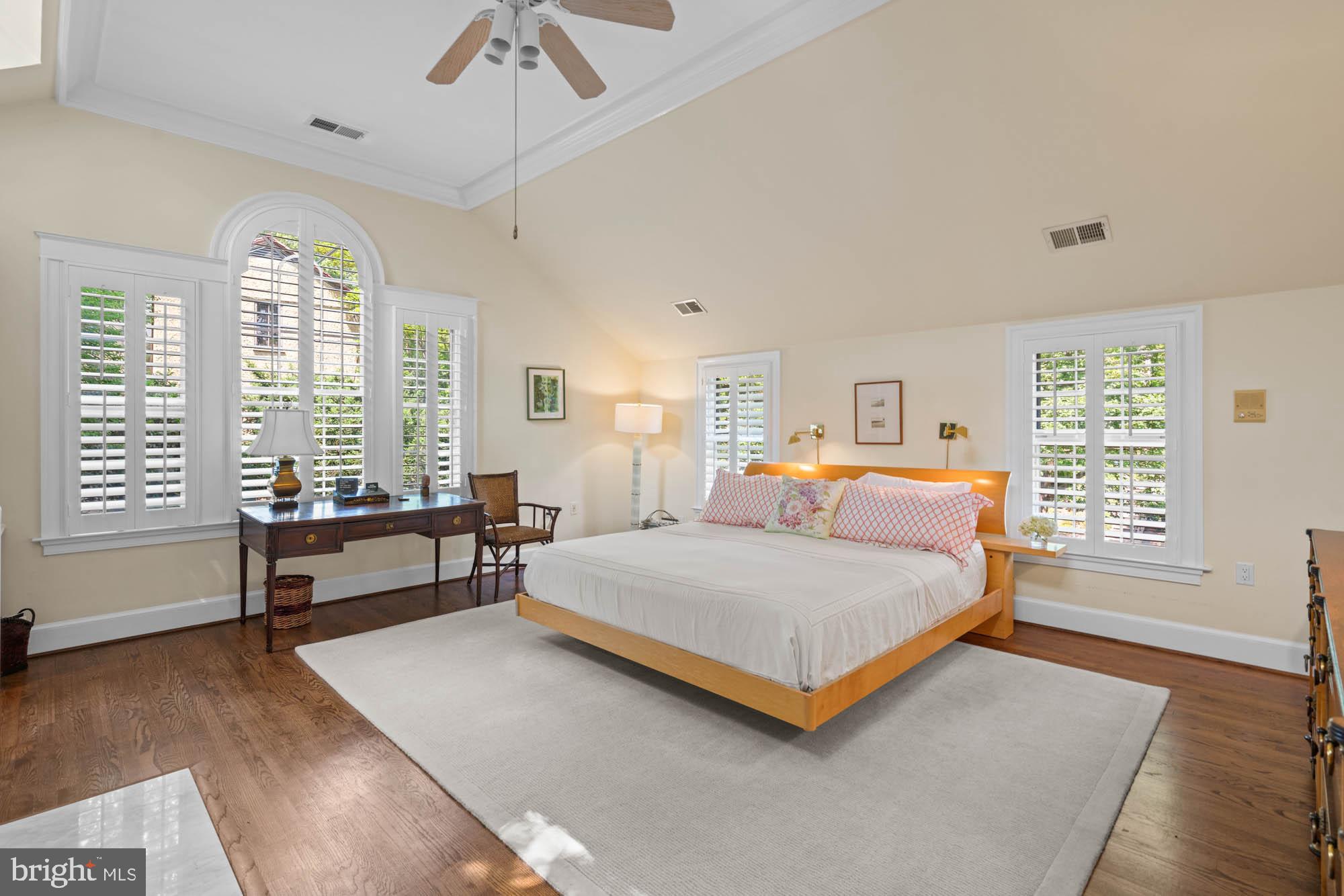 WESLEY HEIGHTS - Residential