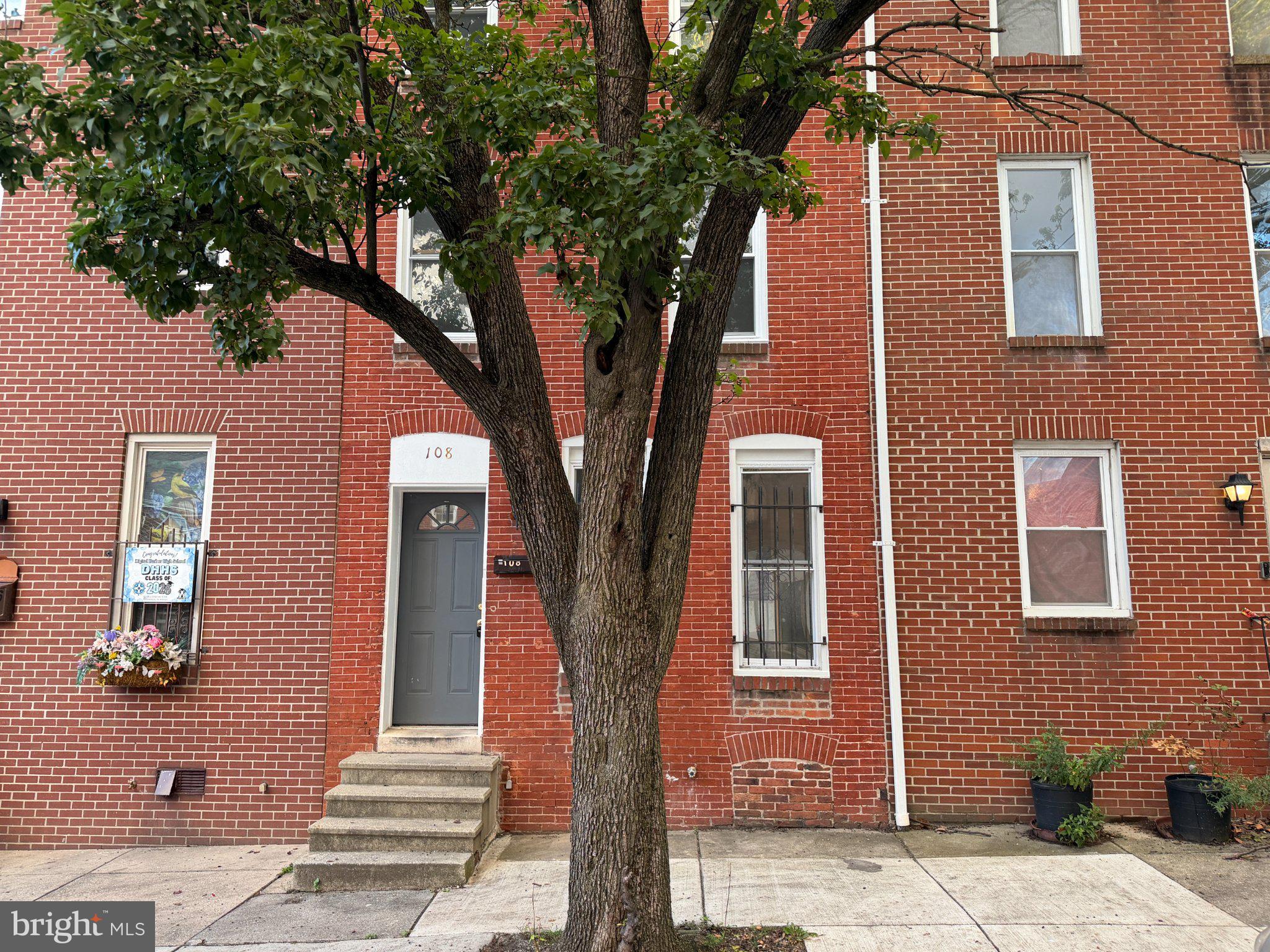 108 N POPPLETON STREET