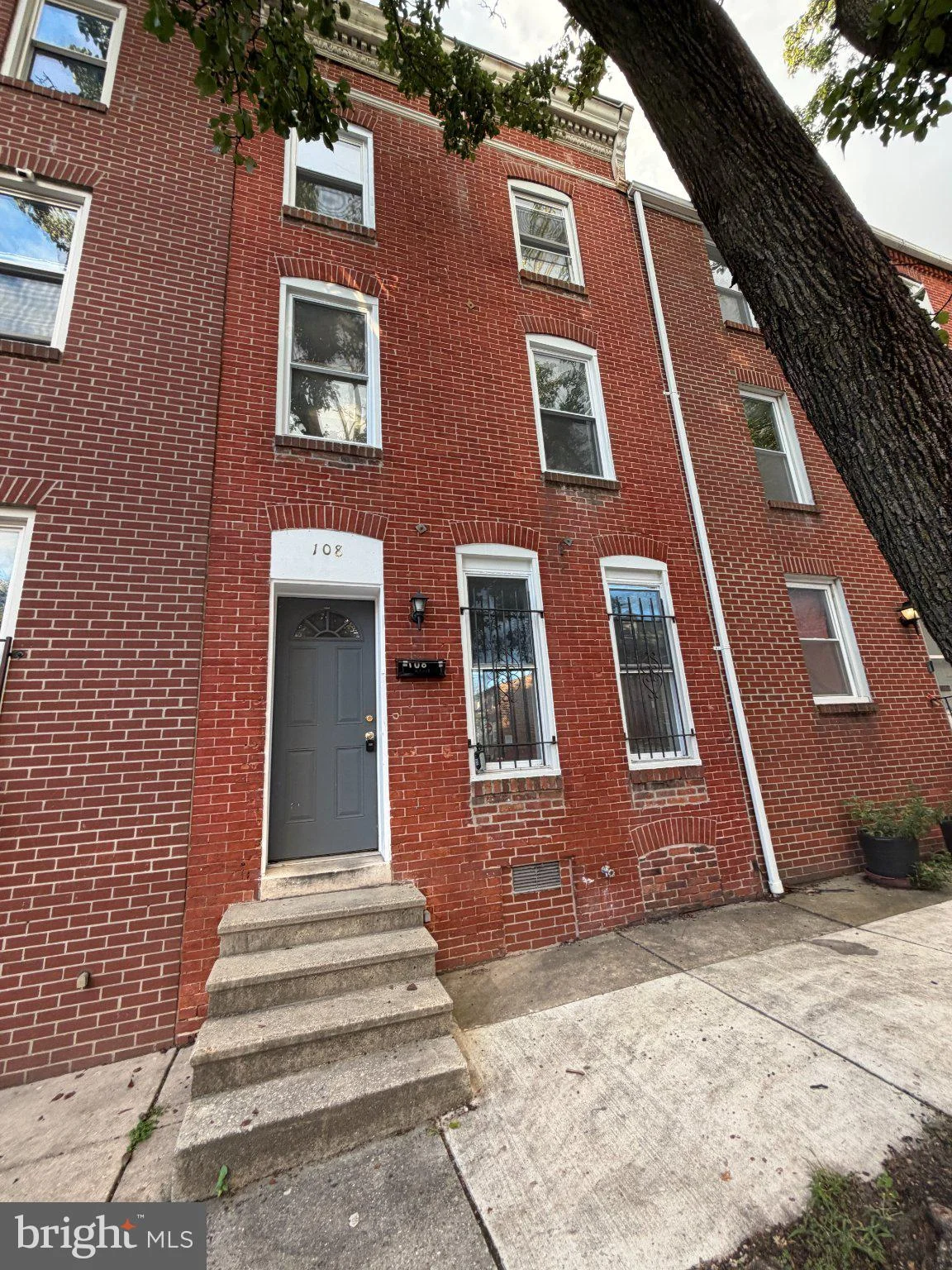 108 N Poppleton Street