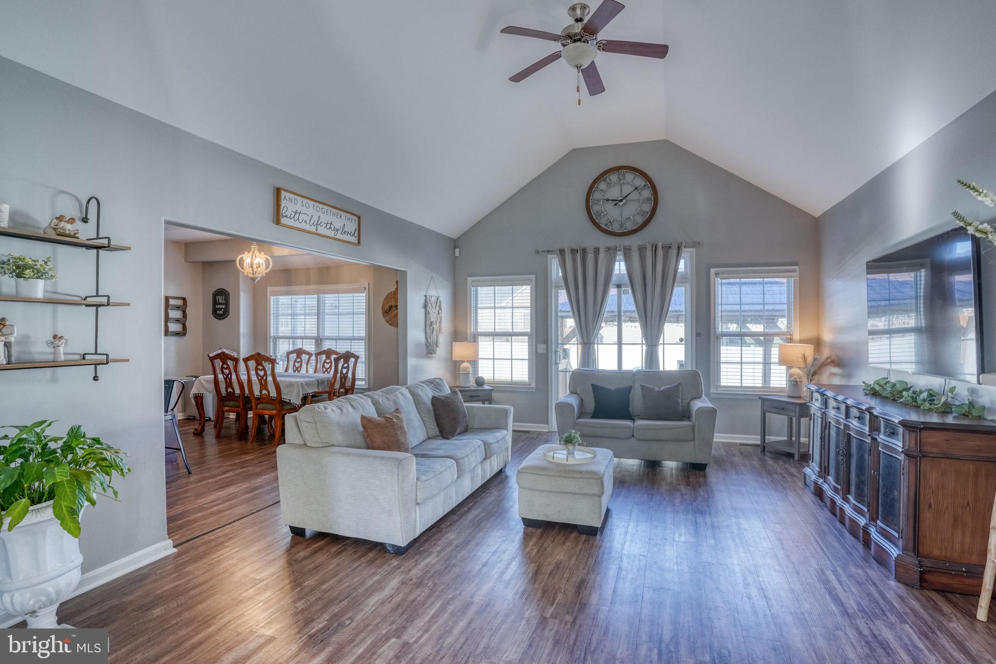 78 WEATHERSTONE LANE