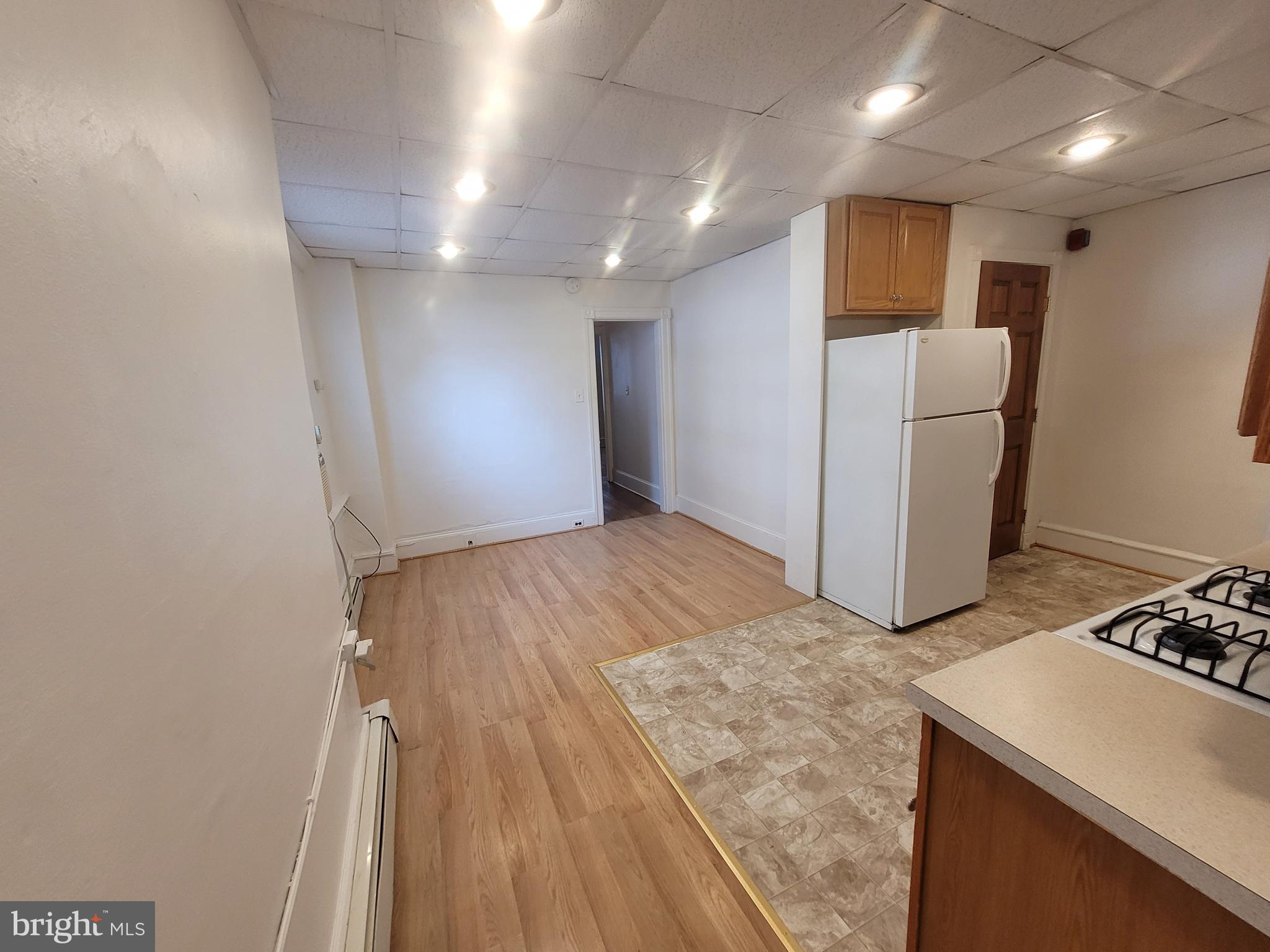 ROXBOROUGH - Residential Lease