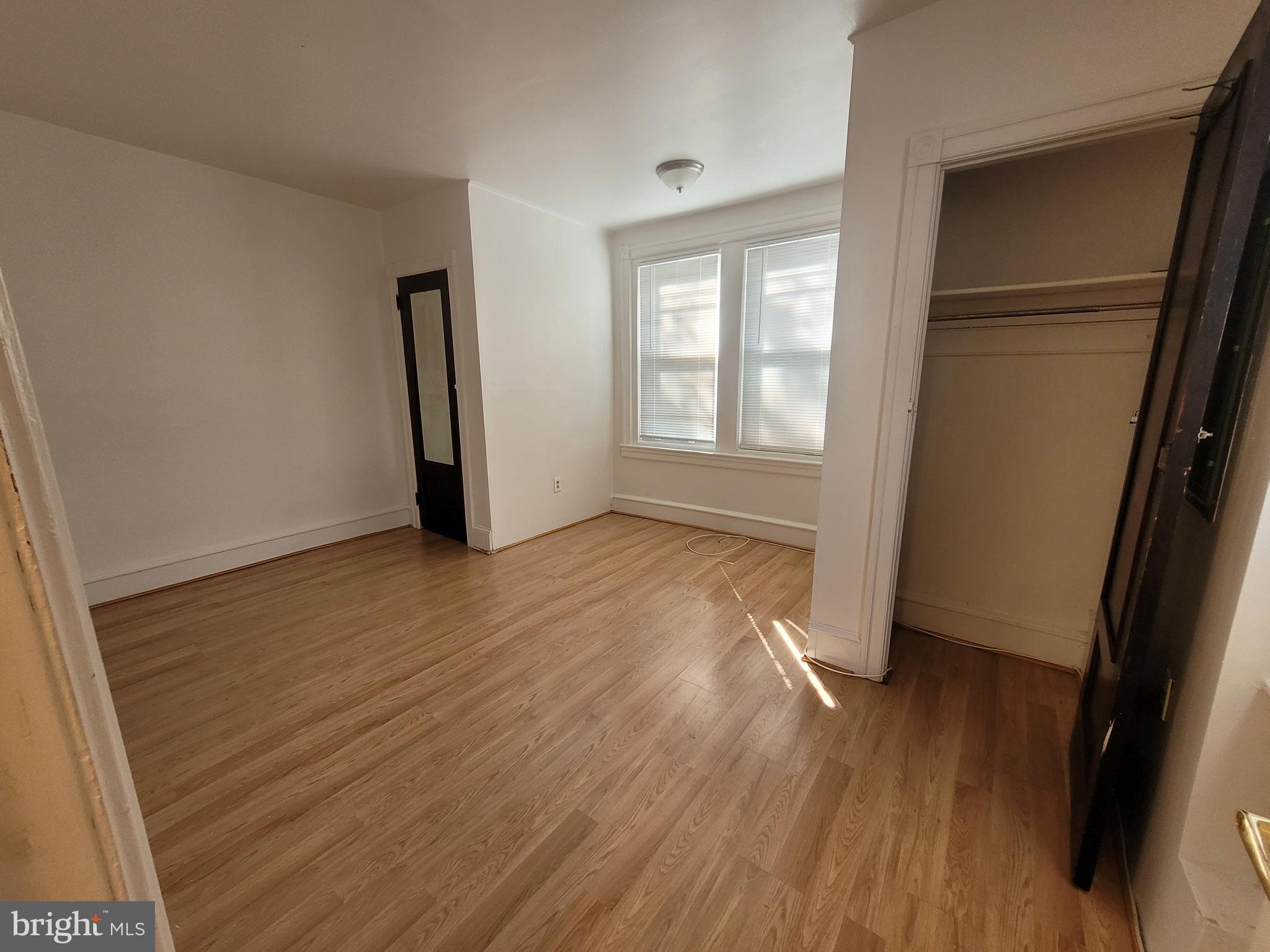 ROXBOROUGH - Residential Lease