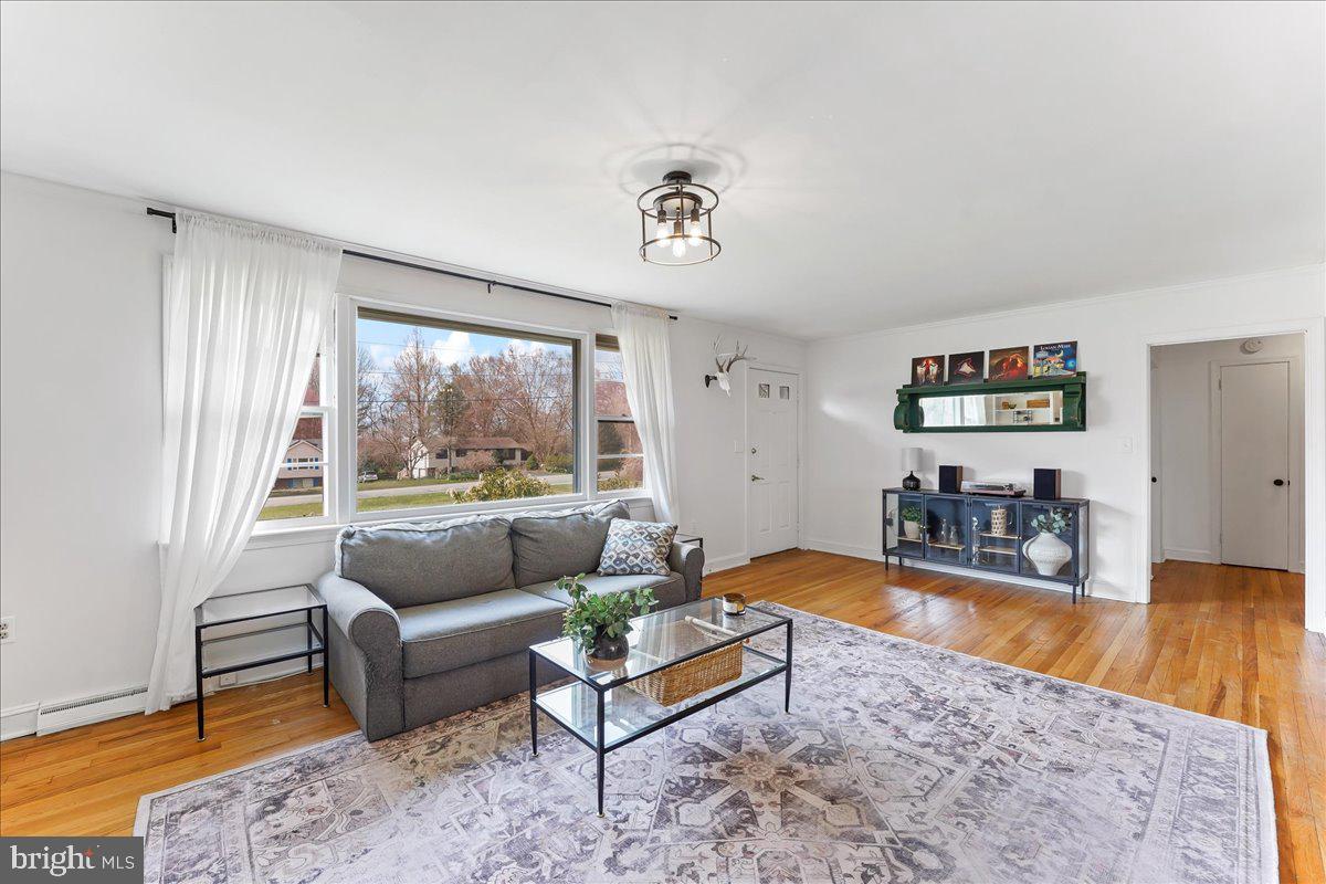 TELEGRAPH ROAD - Residential